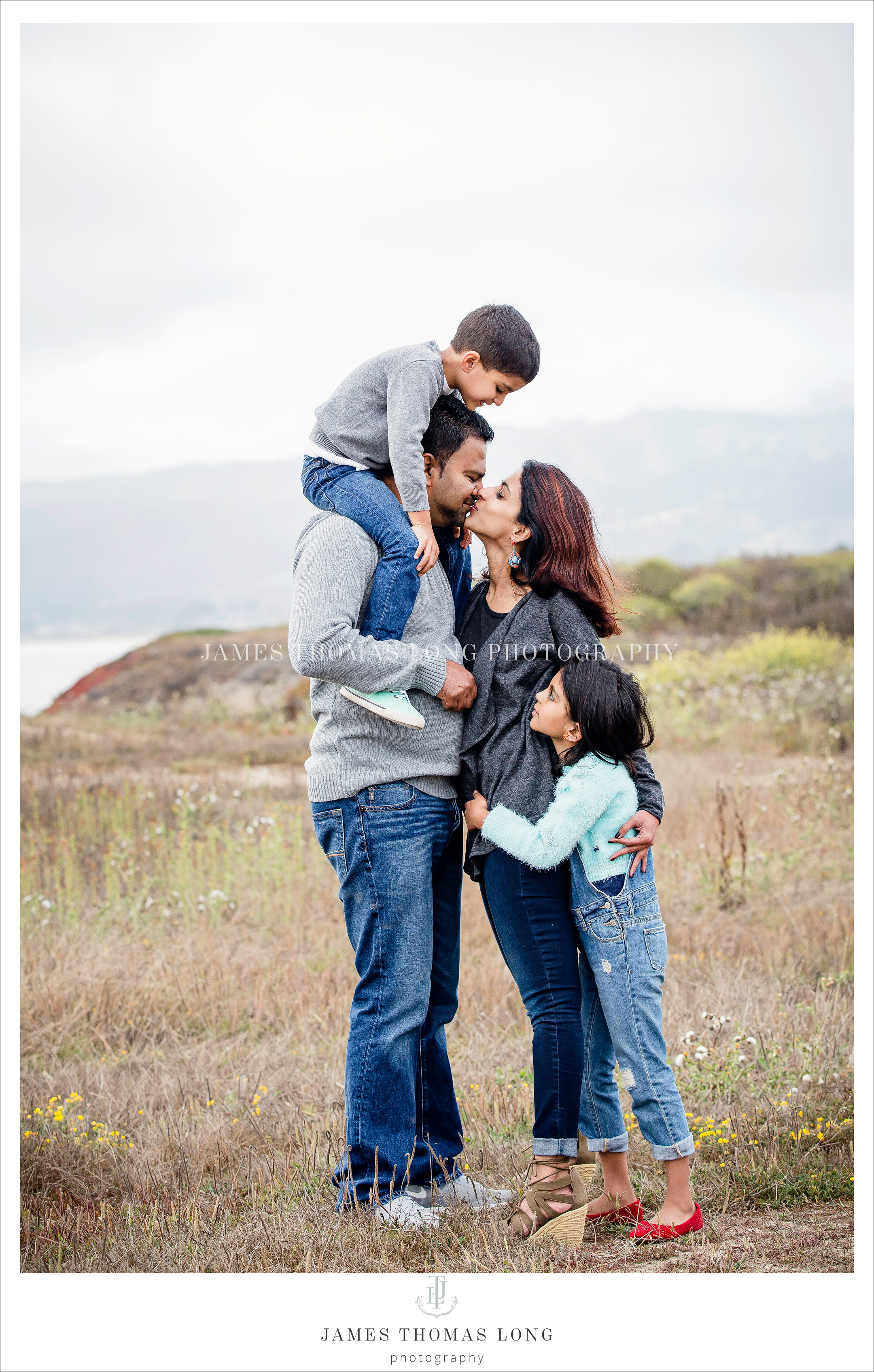 San Francisco Bay Area beach family photo Half Moon Bay Photographer