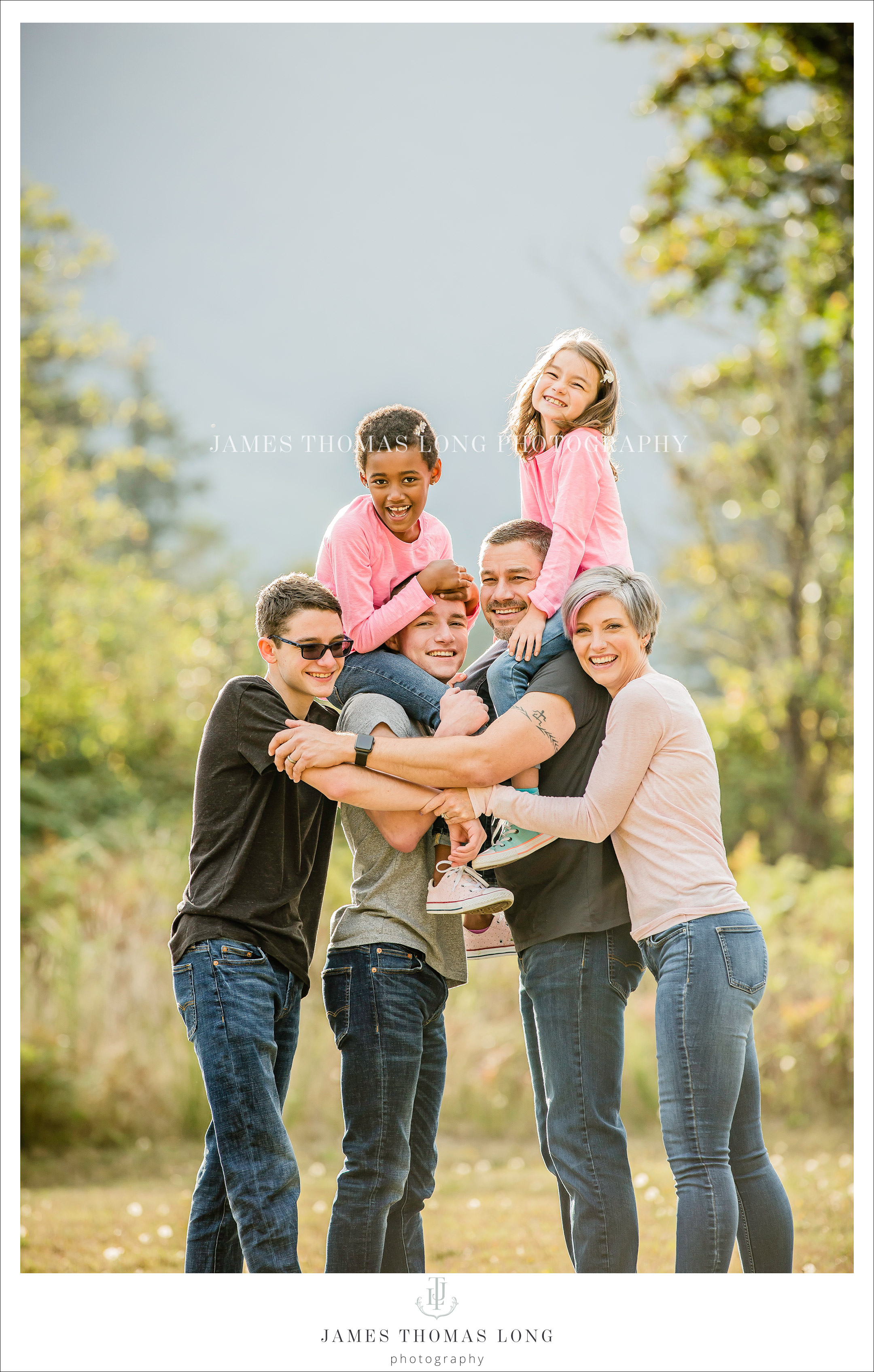 Snoqualmie WA Family and Mount Si High School Senior Portrait Photographer James Thomas Long Photography