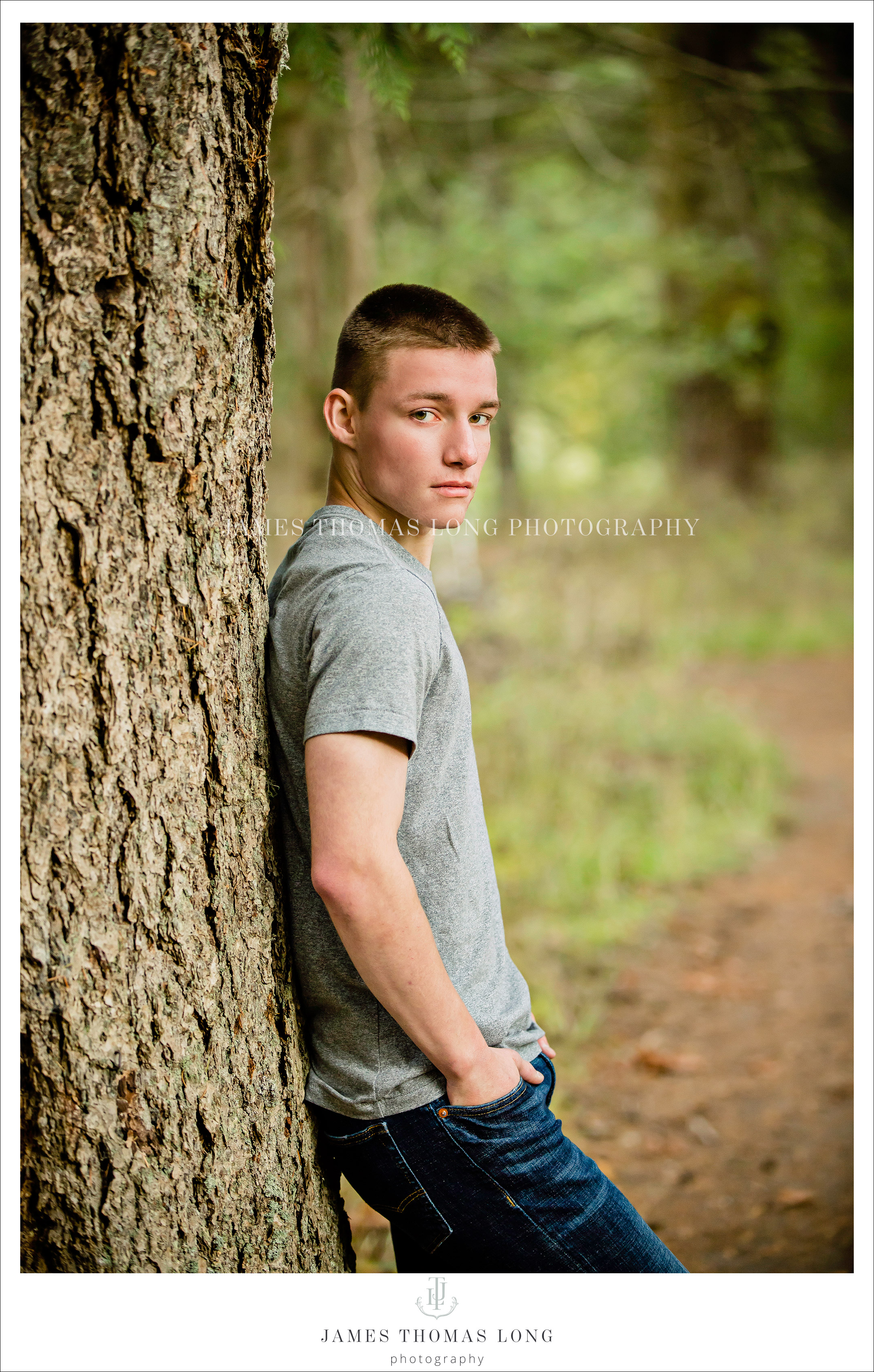 Snoqualmie WA Mount Si High School Senior Portrait Photographer James Thomas Long Photography