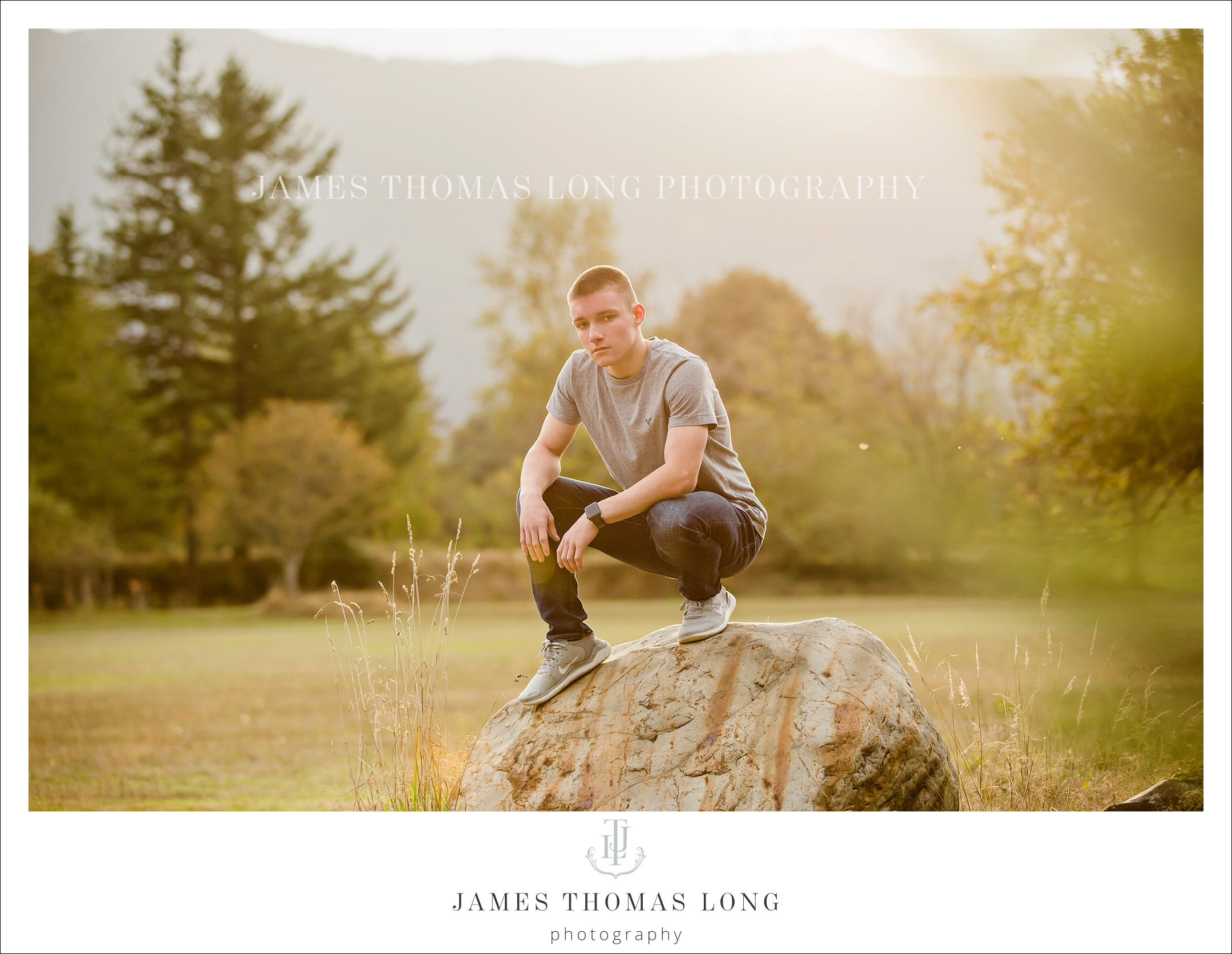 Snoqualmie WA Mount Si High School Senior Portrait Photographer James Thomas Long Photography