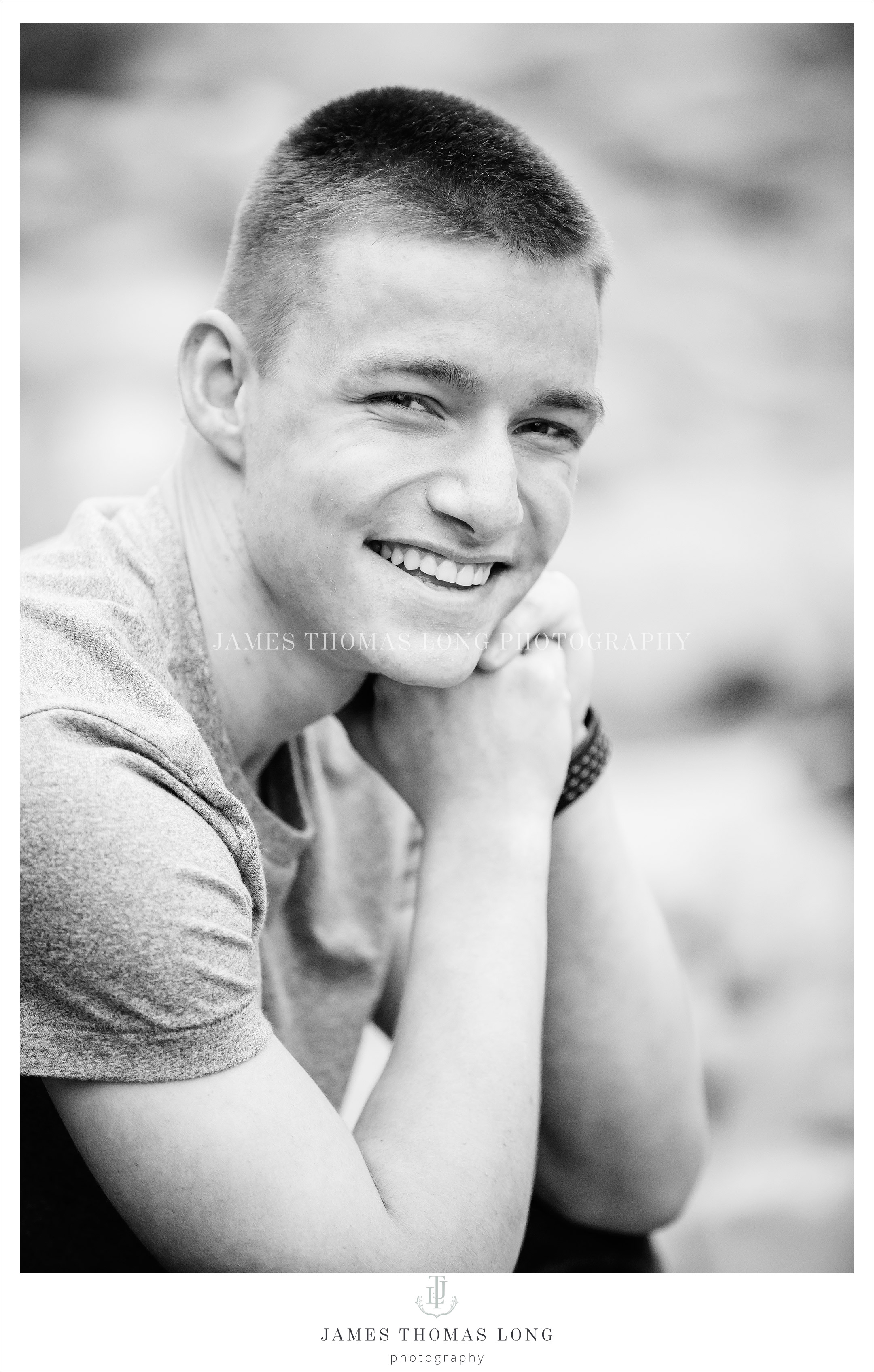 Snoqualmie WA Mount Si High School Senior Portrait Photographer James Thomas Long Photography