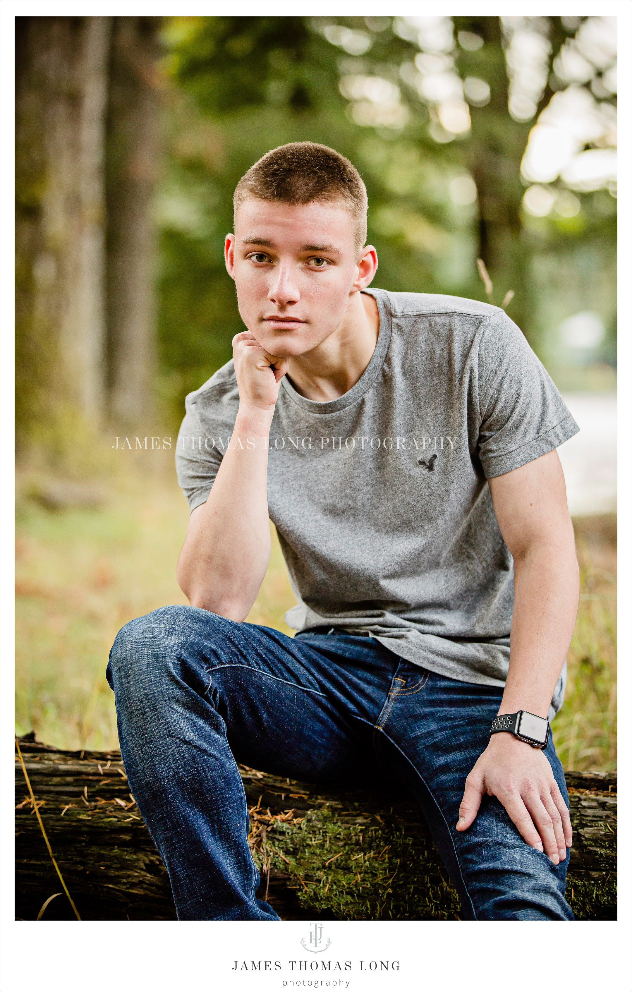 Snoqualmie WA Mount Si High School Senior Portrait Photographer James Thomas Long Photography