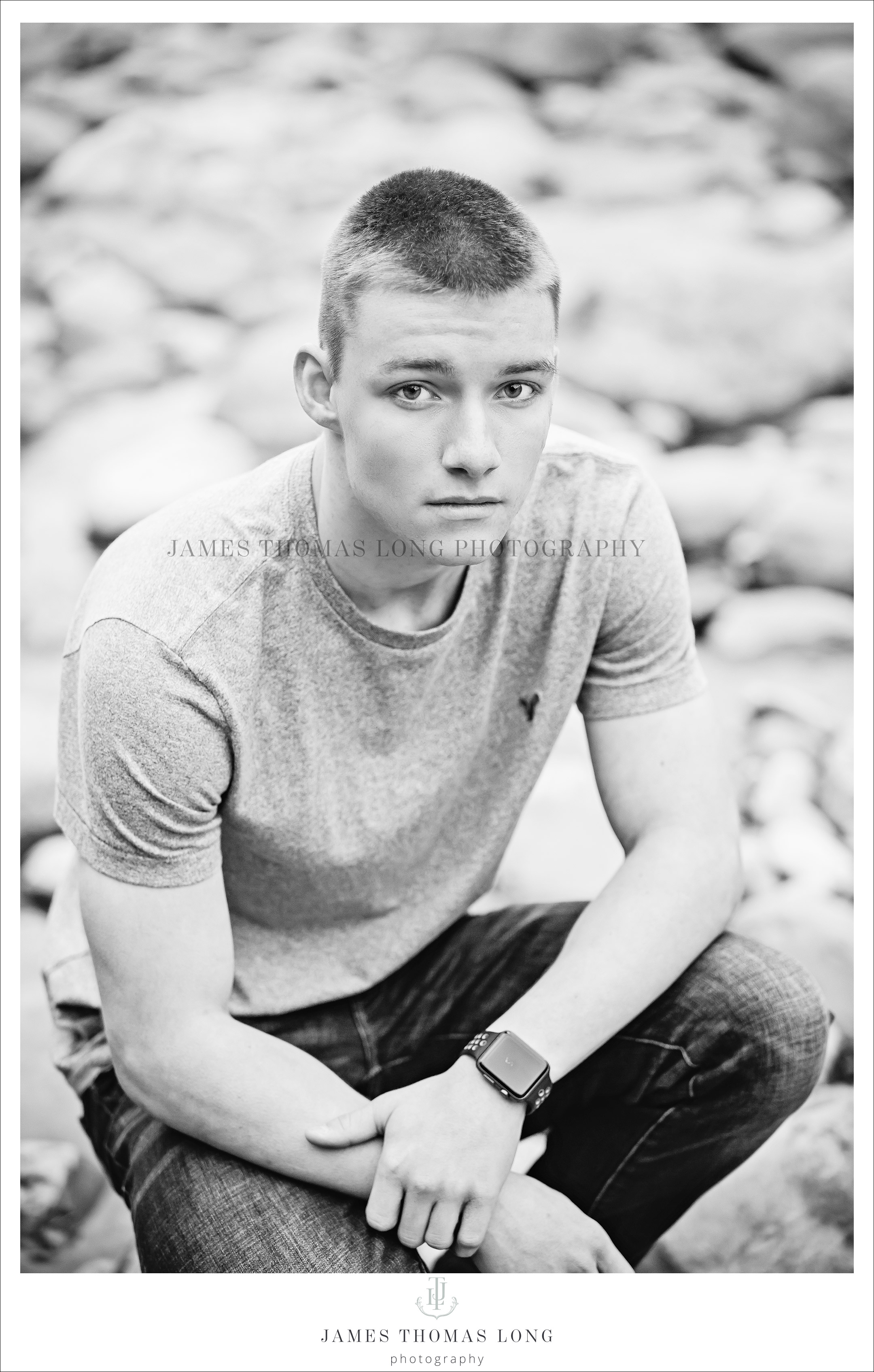Snoqualmie WA Mount Si High School Senior Portrait Photographer James Thomas Long Photography