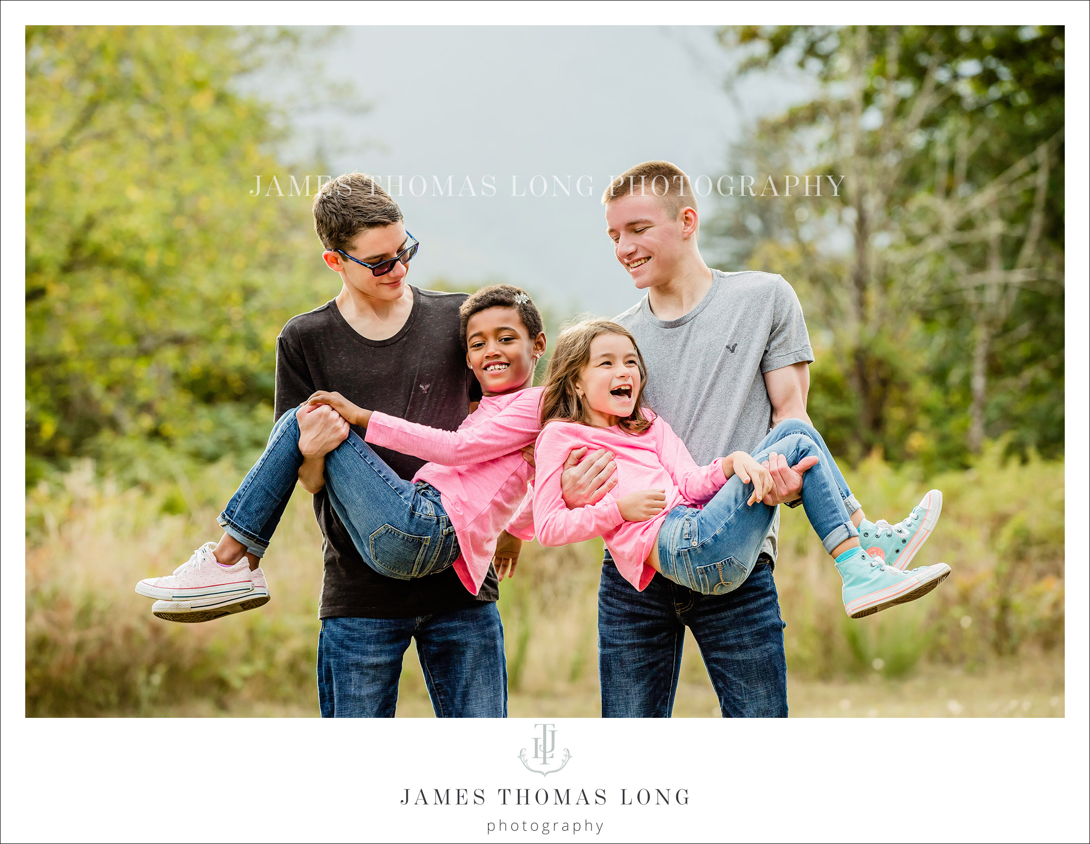 Snoqualmie WA Family and Mount Si High School Senior Portrait Photographer James Thomas Long Photography