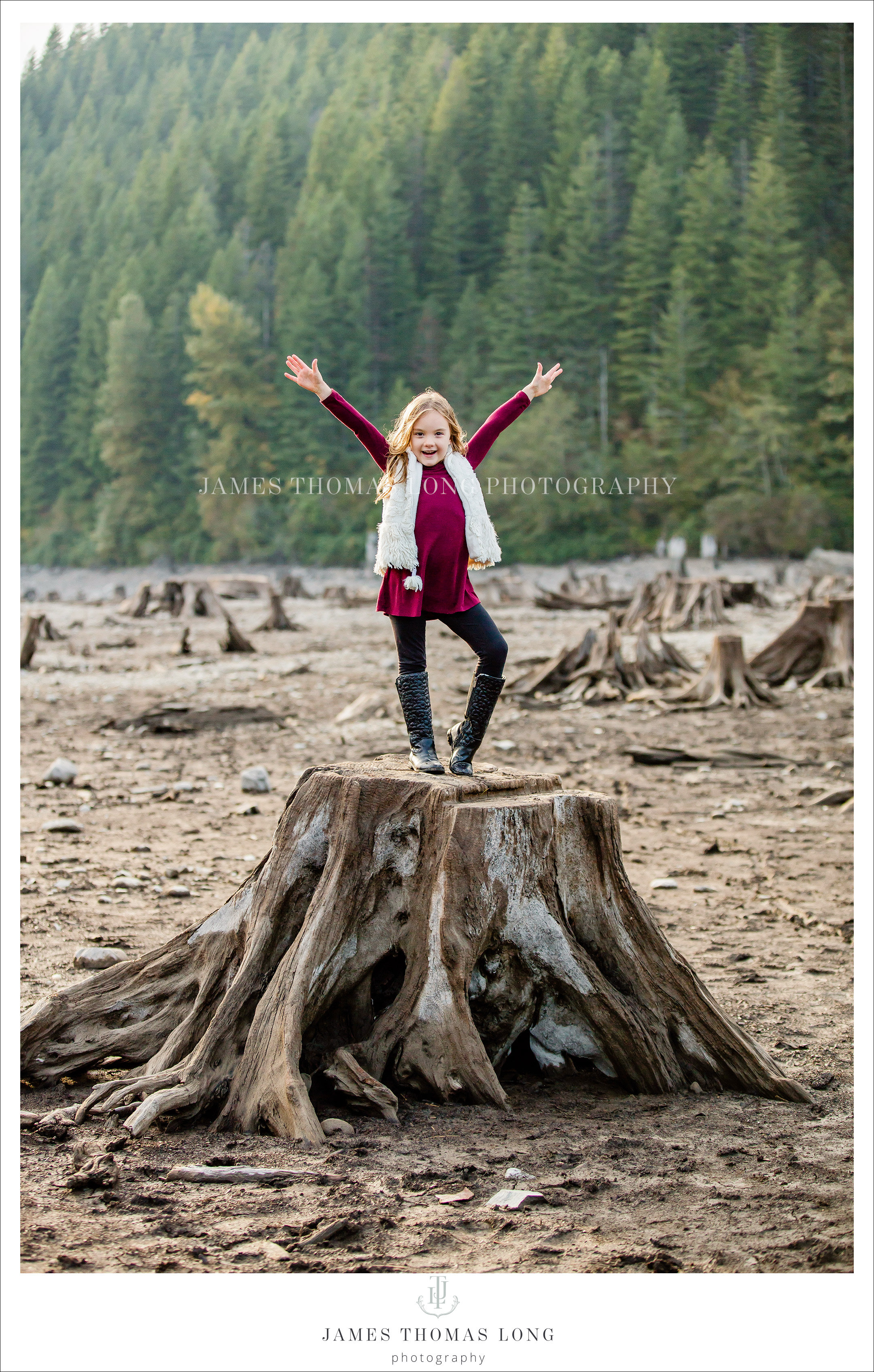 Family Photography session at Rattlesnake Lake by Snoqualmie WA Family Photographer James Thomas Long Photography
