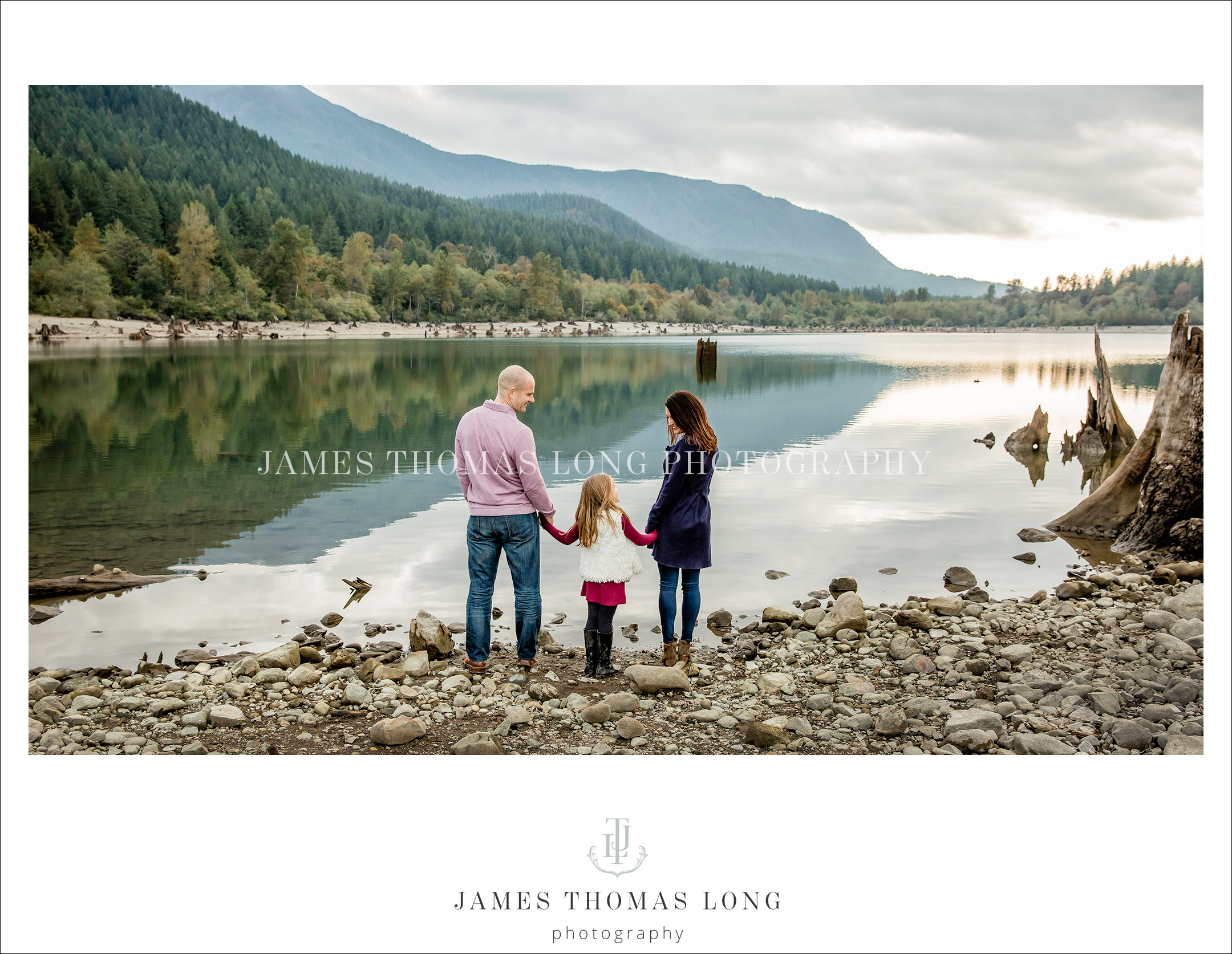 Family Photography session at Rattlesnake Lake by Snoqualmie WA Family Photographer James Thomas Long Photography