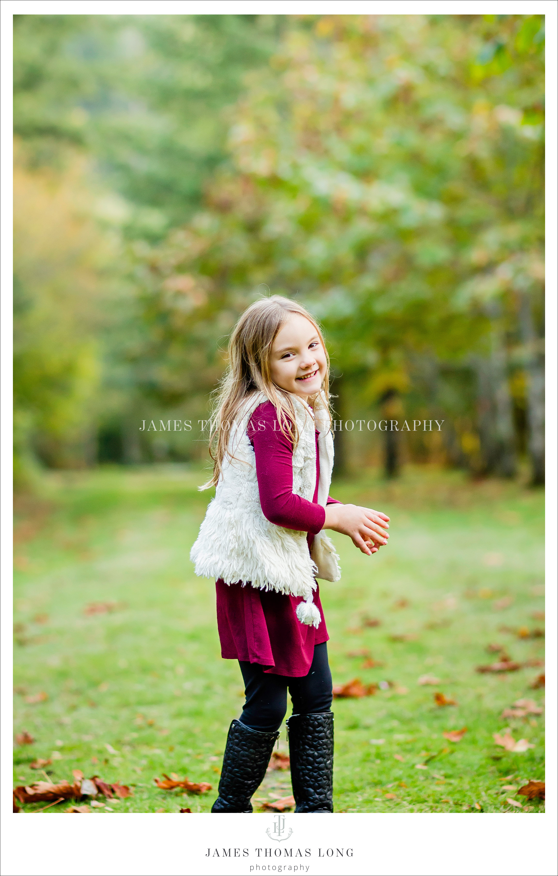 Family Photography session at Rattlesnake Lake by Snoqualmie WA Family Photographer James Thomas Long Photography