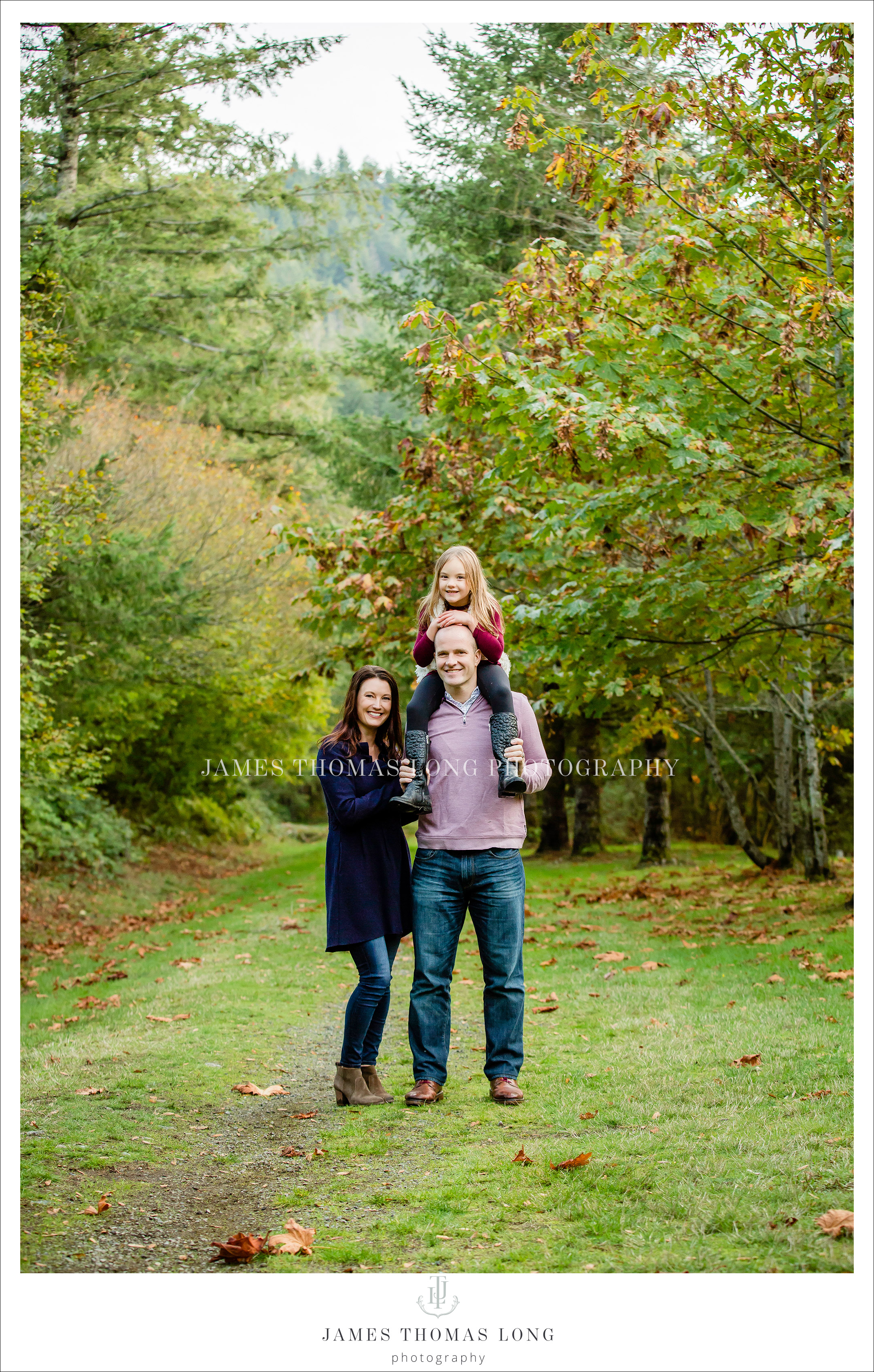 Family Photography session at Rattlesnake Lake by Snoqualmie WA Family Photographer James Thomas Long Photography