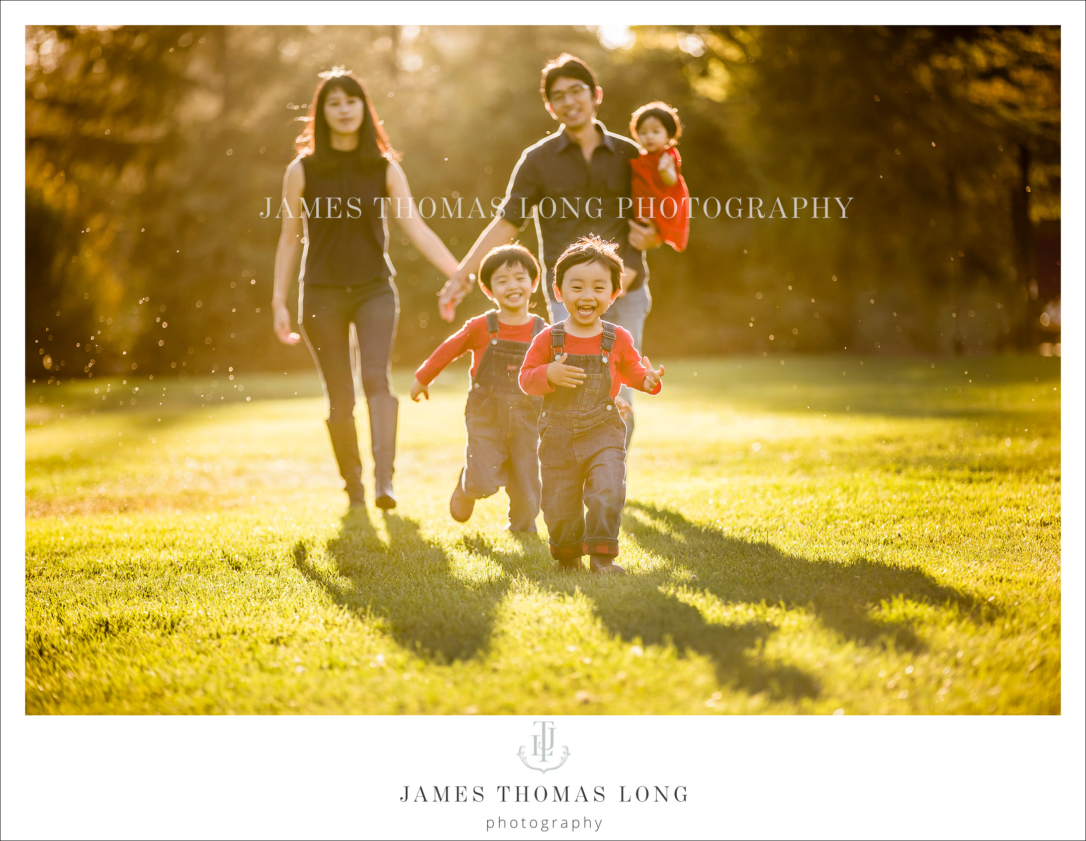 Family Photography session by Bellevue WA Family Photographer James Thomas Long Photography