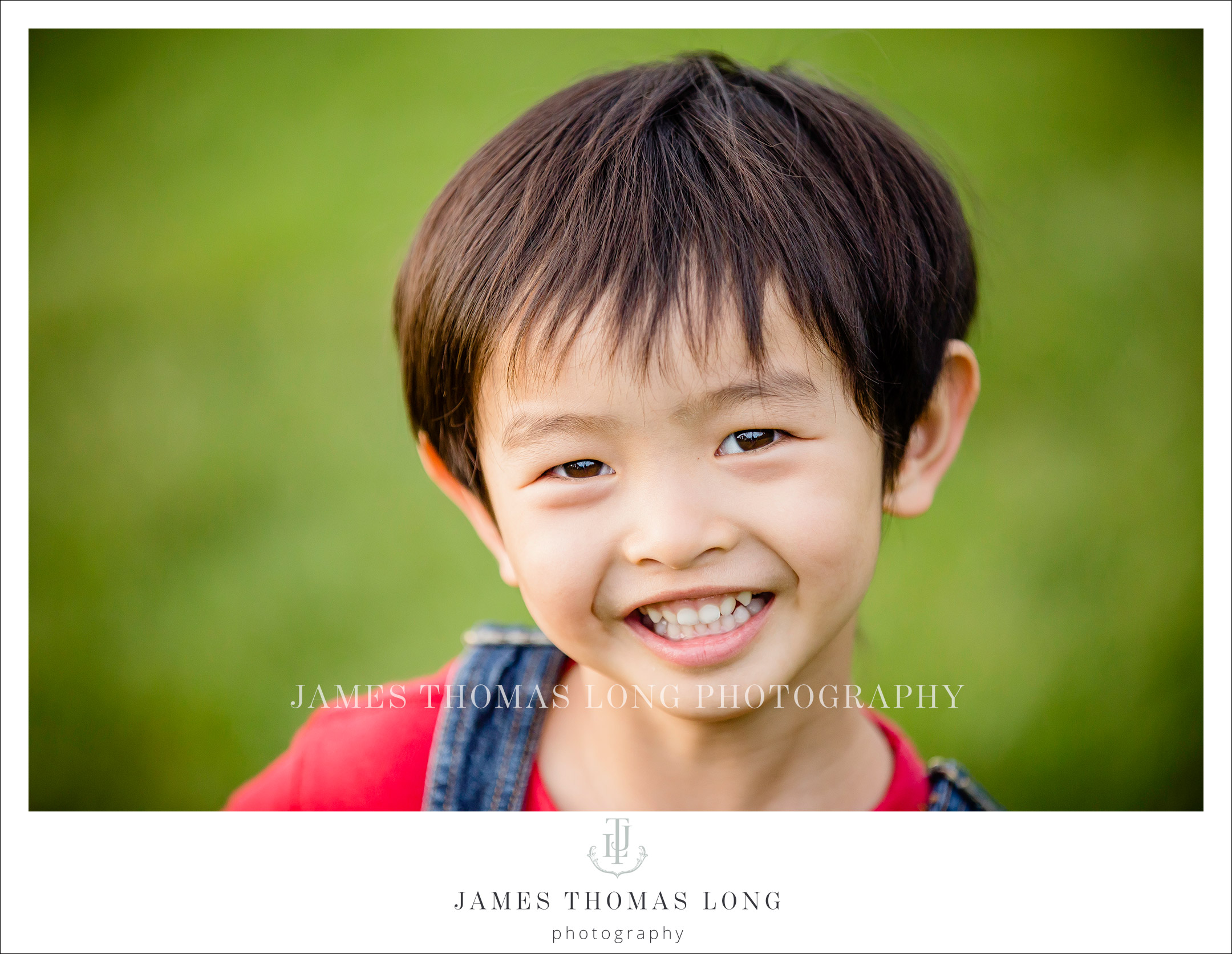 Family Photography session by Bellevue WA Family Photographer James Thomas Long Photography