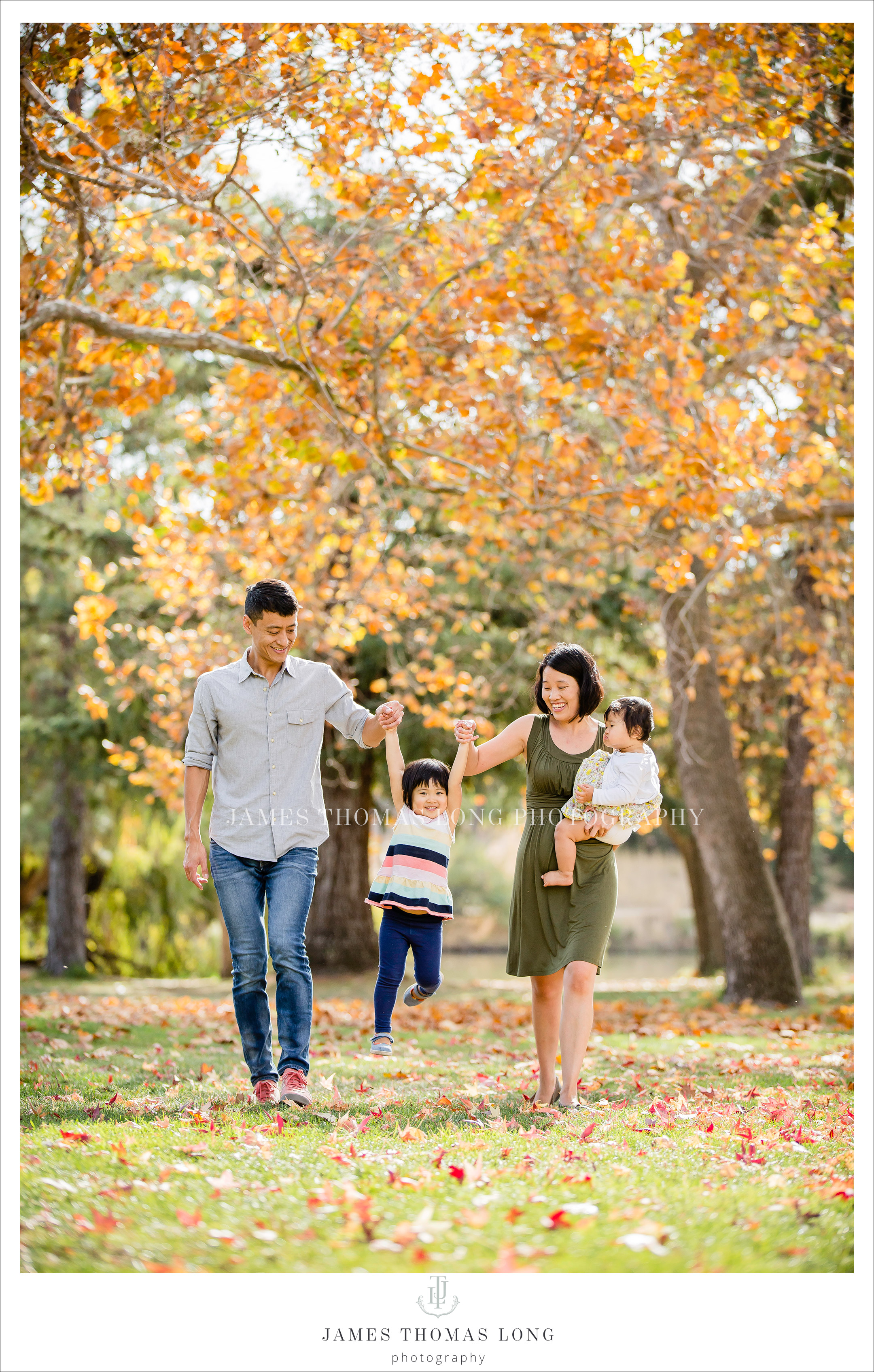 Family Photography session by Seattle WA Family Photographer James Thomas Long Photography