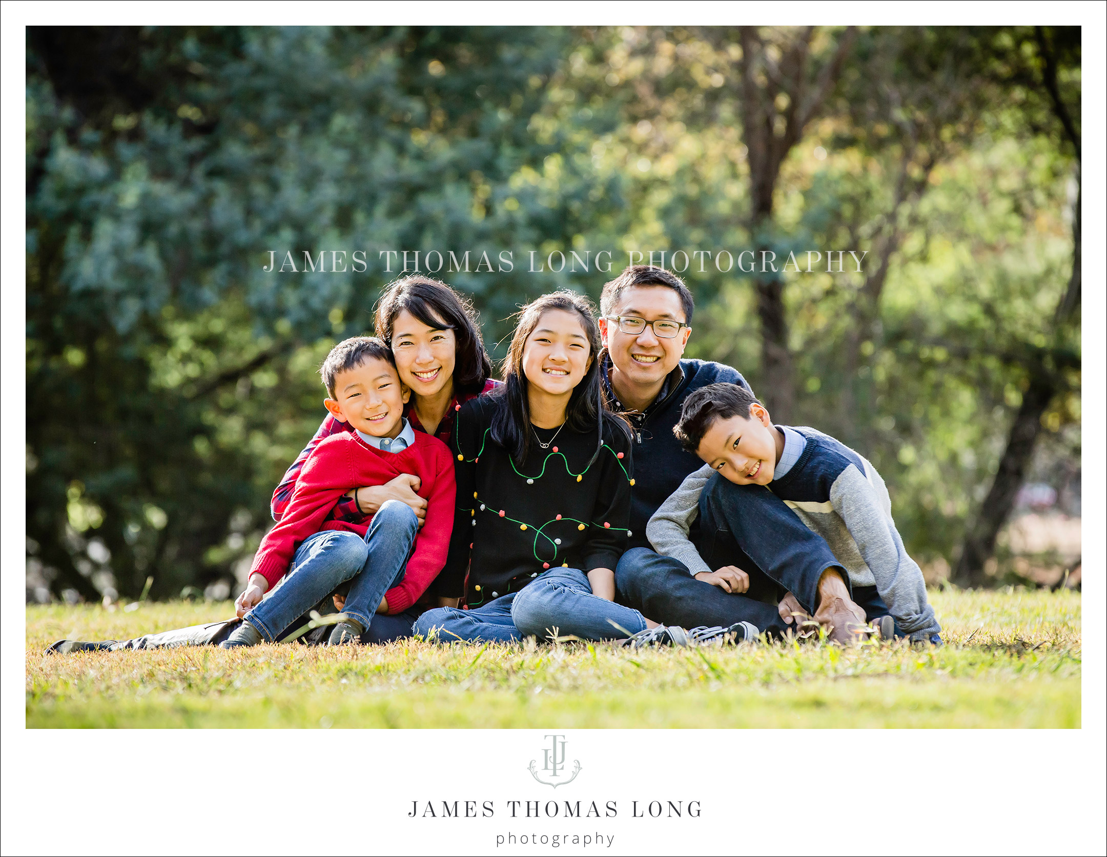 Family Photography session by Bellevue WA Family Photographer James Thomas Long Photography
