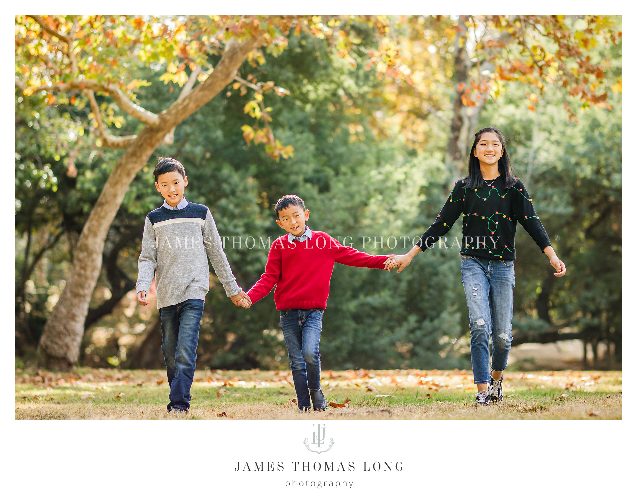 Family Photography session by Bellevue WA Family Photographer James Thomas Long Photography