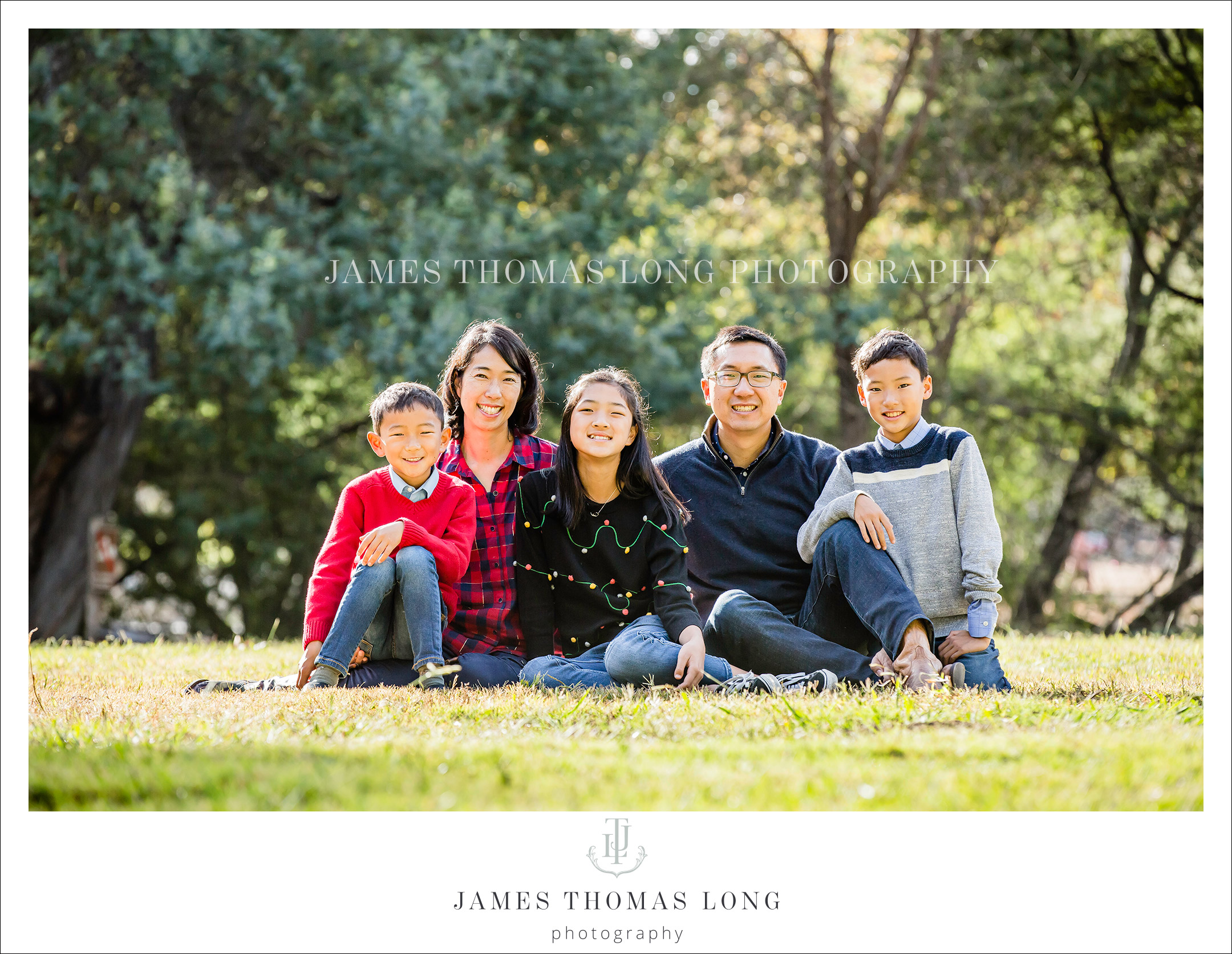 Family Photography session by Bellevue WA Family Photographer James Thomas Long Photography