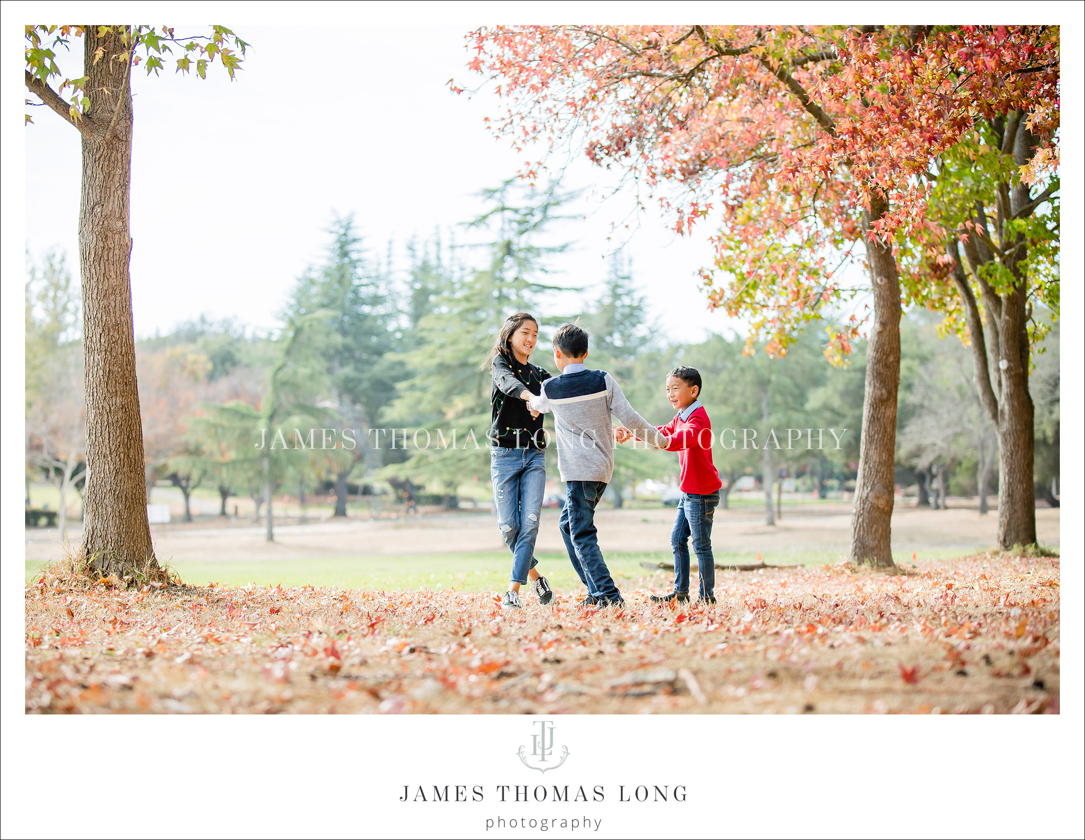 Family Photography session by Bellevue WA Family Photographer James Thomas Long Photography