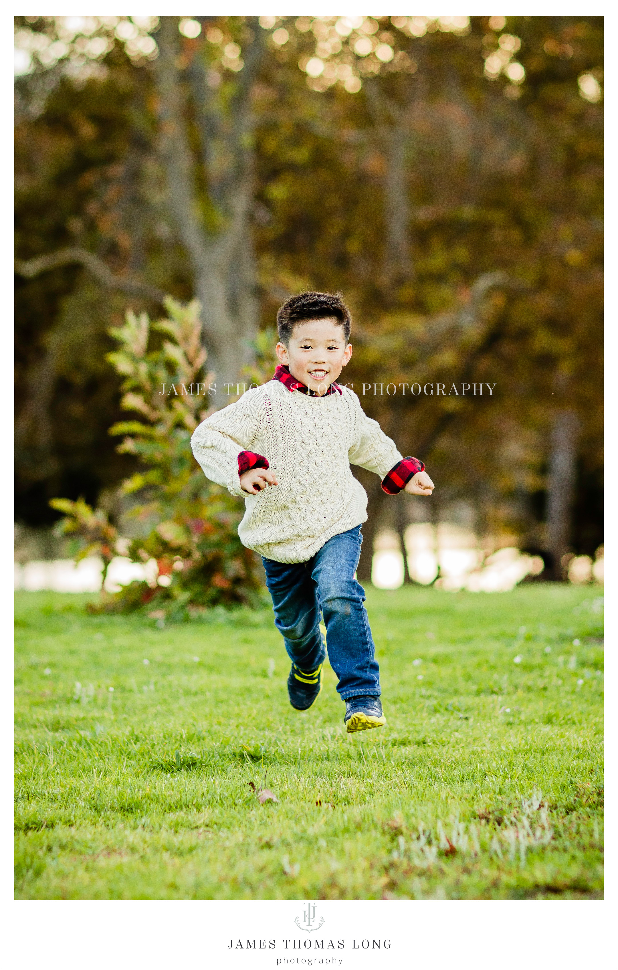 Family Photography session by Bellevue WA Family Photographer James Thomas Long Photography