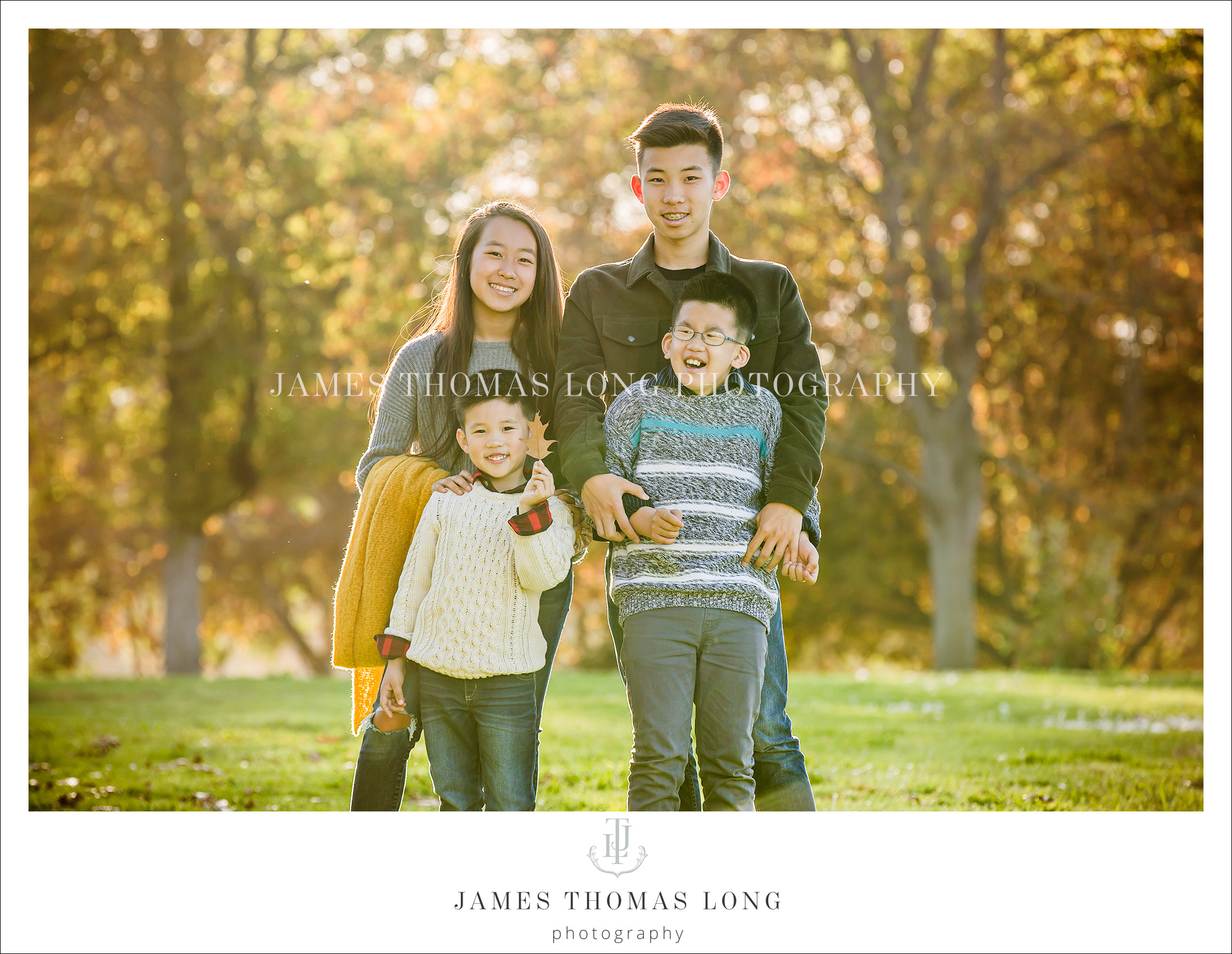 Family Photography session by Bellevue WA Family Photographer James Thomas Long Photography