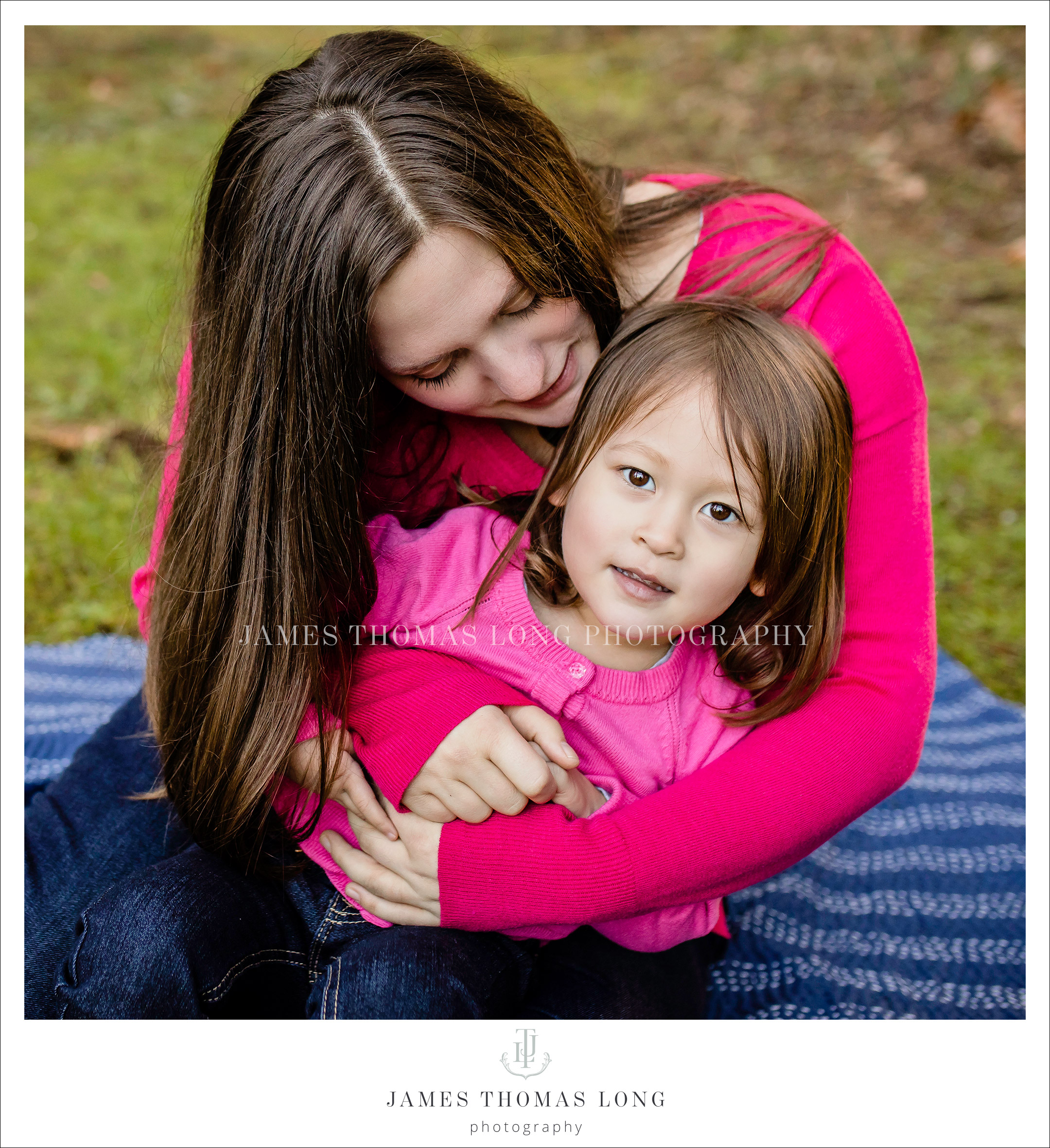 Family Photography session in Redmond WA by Seattle Family Photographer James Thomas Long Photography