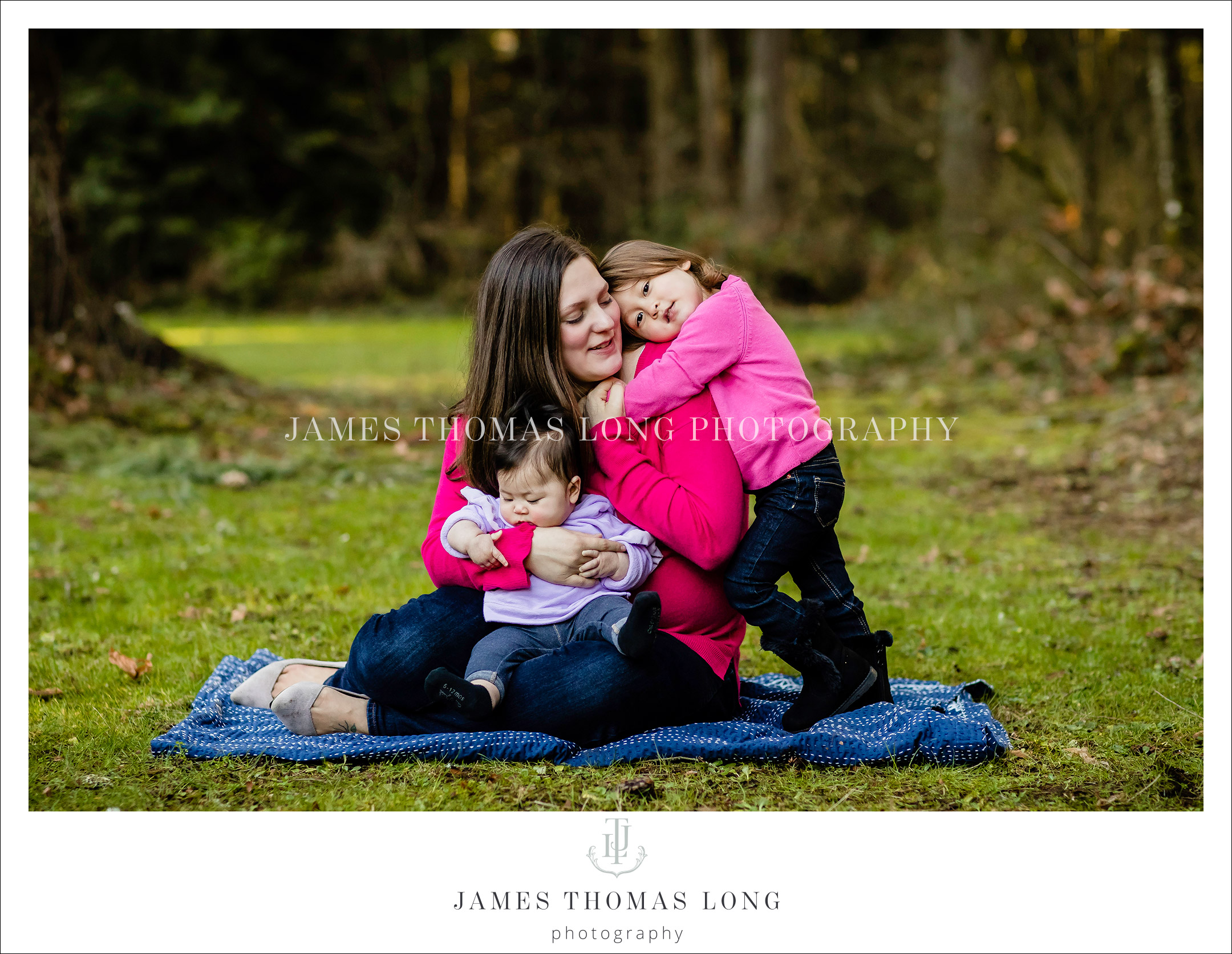 Family Photography session in Redmond WA by Seattle Family Photographer James Thomas Long Photography