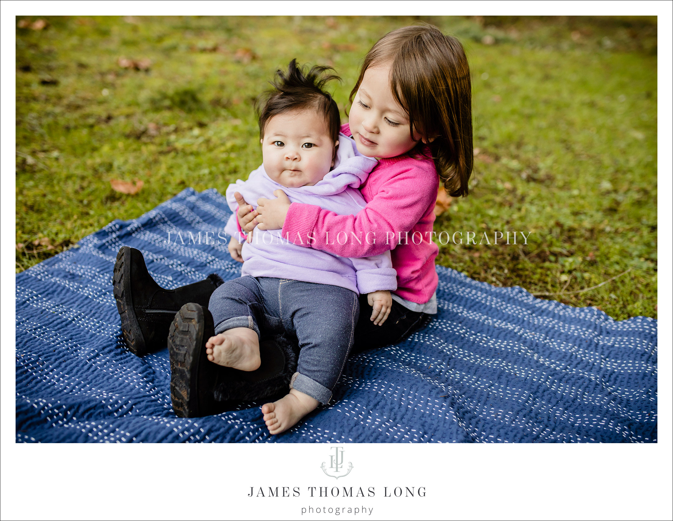 Family Photography session in Redmond WA by Seattle Family Photographer James Thomas Long Photography