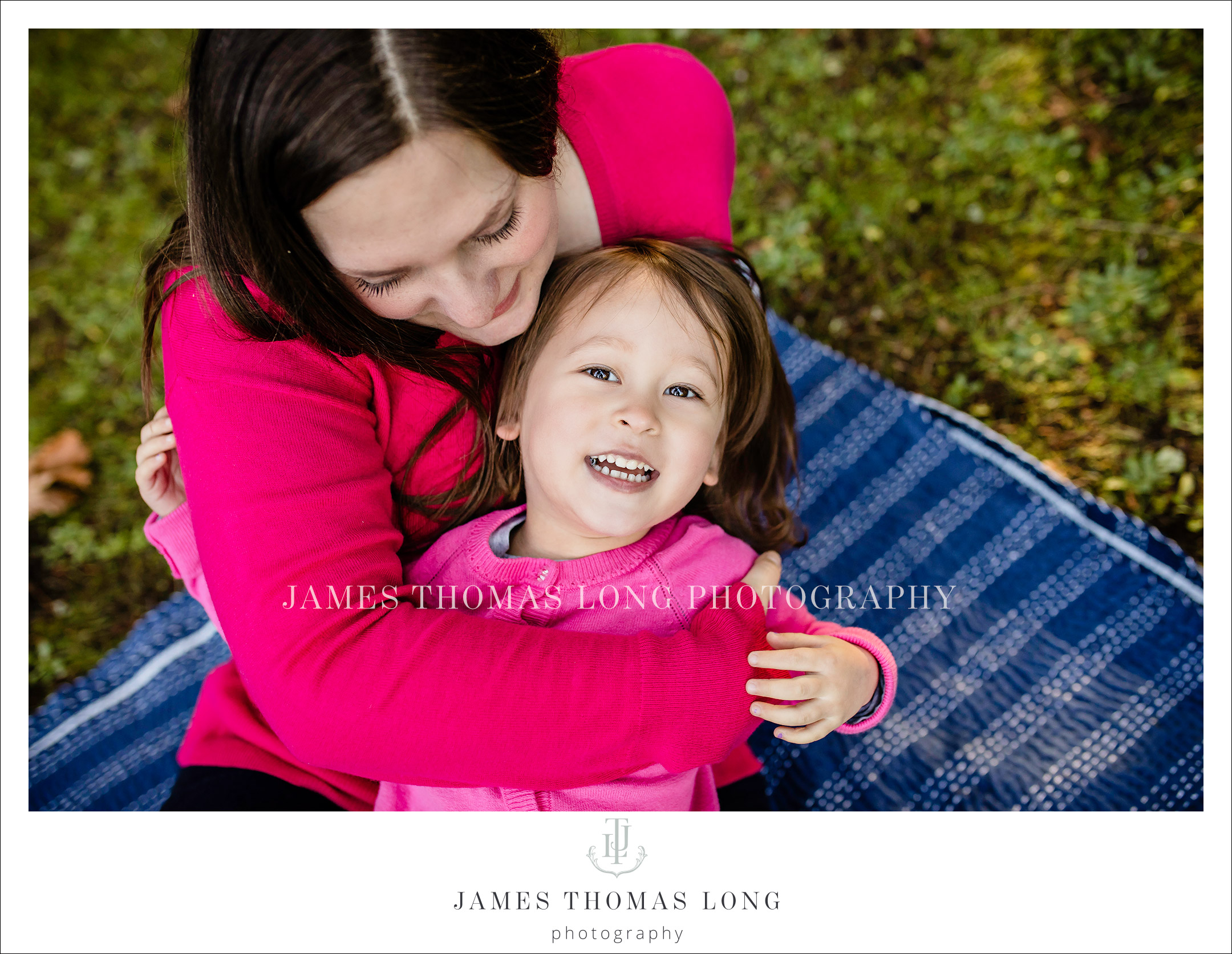 Family Photography session in Redmond WA by Seattle Family Photographer James Thomas Long Photography
