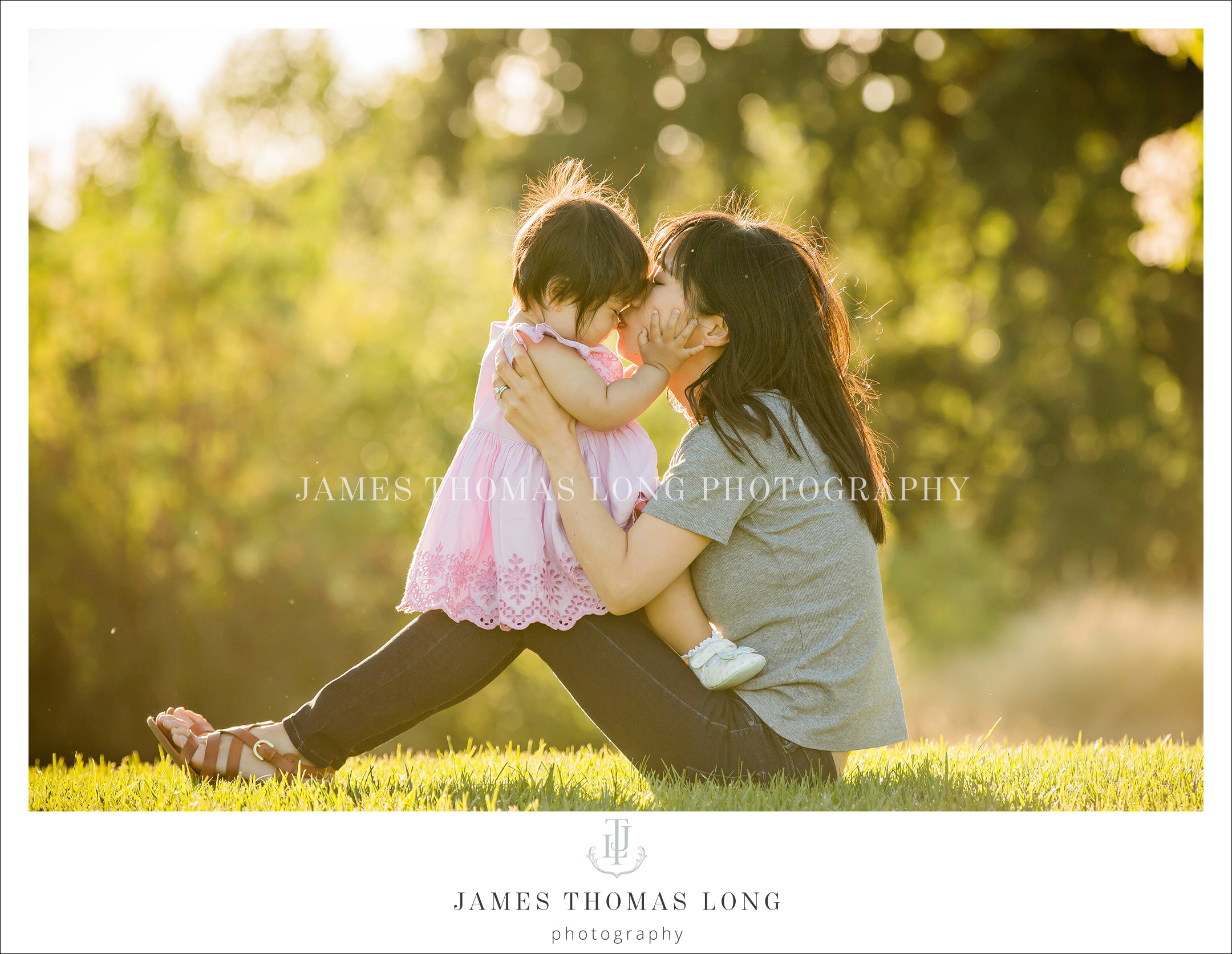 Family Photography session in Redmond WA by Snoqualmie Family Photographer James Thomas Long Photography