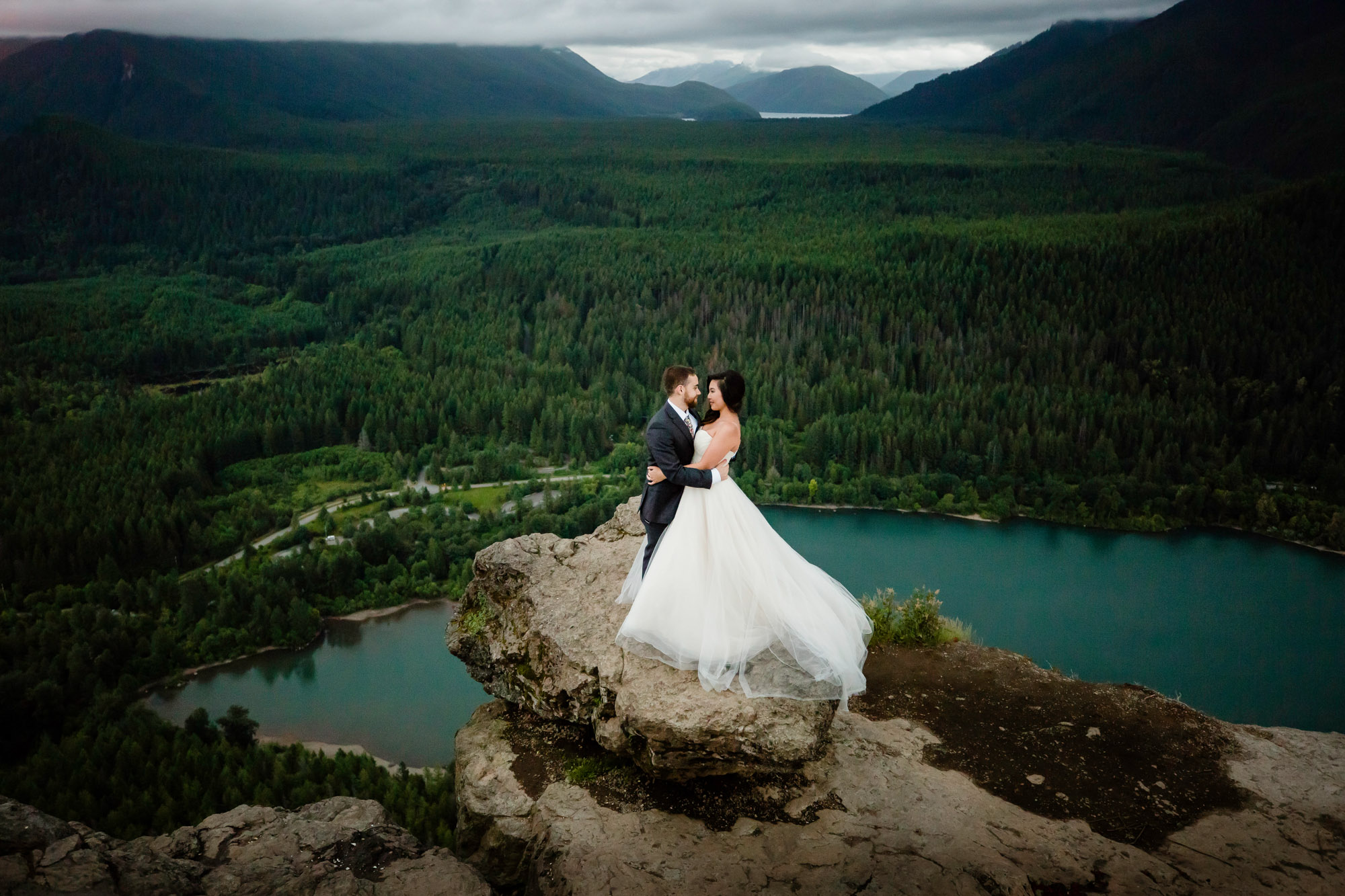 Seattle WA Wedding and Family Photographer James Thomas Long Photography