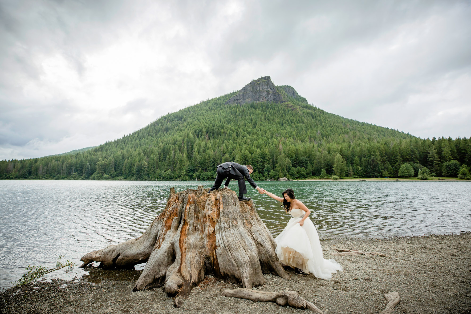 Seattle WA Wedding and Family Photographer James Thomas Long Photography