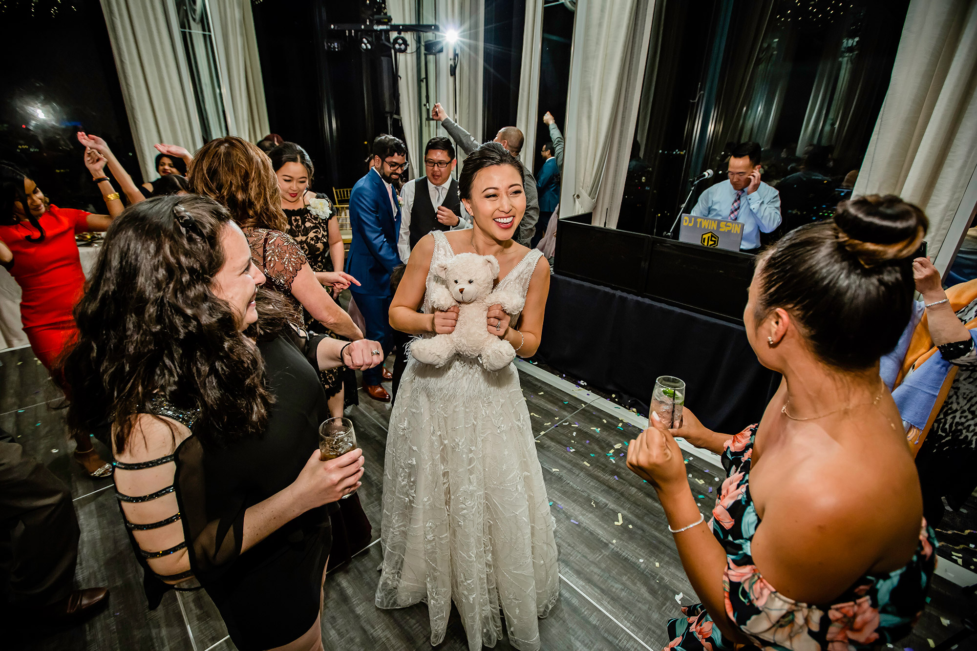 San Francisco Wedding at the Westin St. Francis by Seattle wedding photographer James Thomas Long Photography