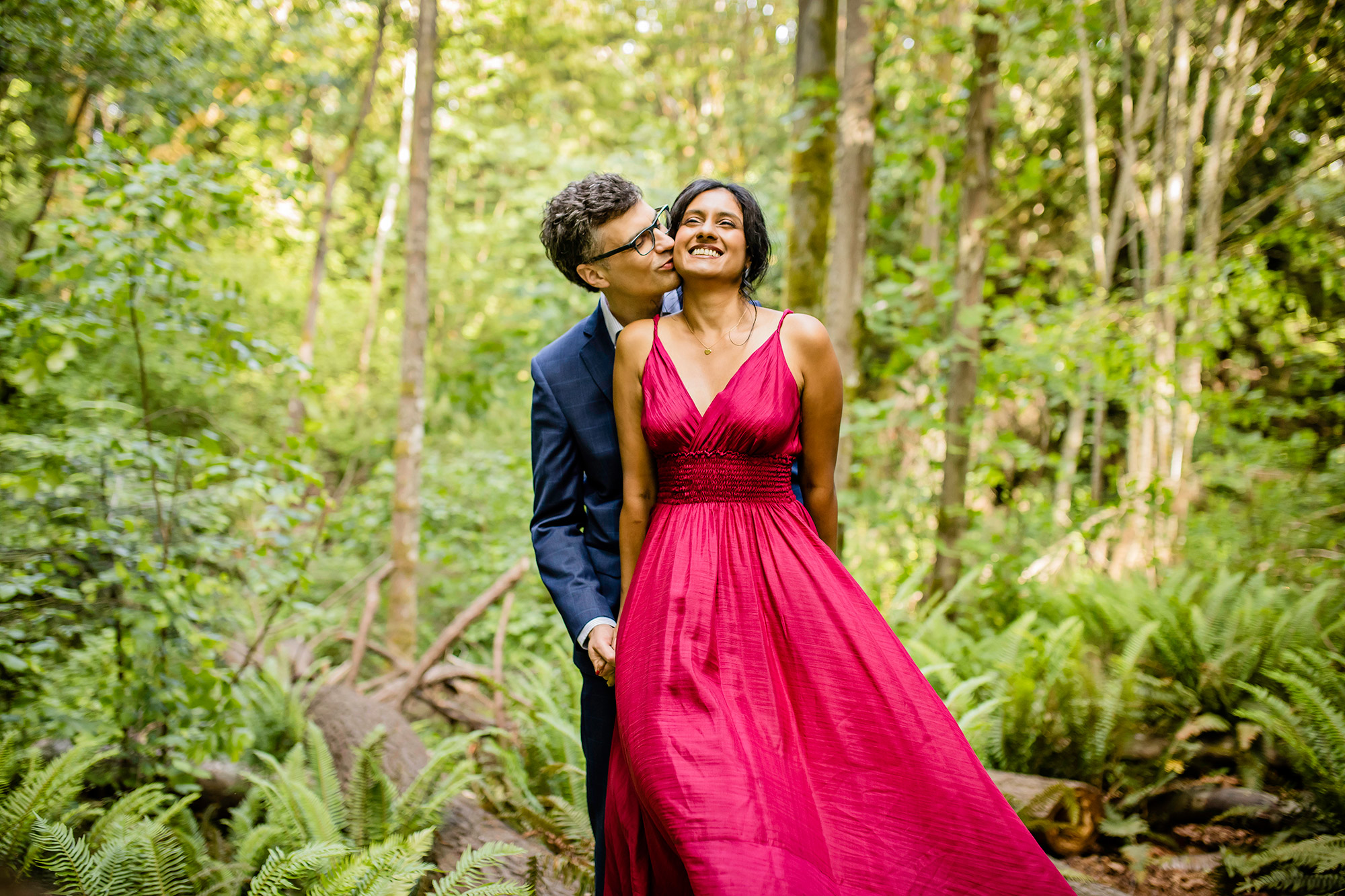 Seattle-WA-Wedding-Photographer-James-Thomas-Long-Photography-Carkeek-Park-Engagement