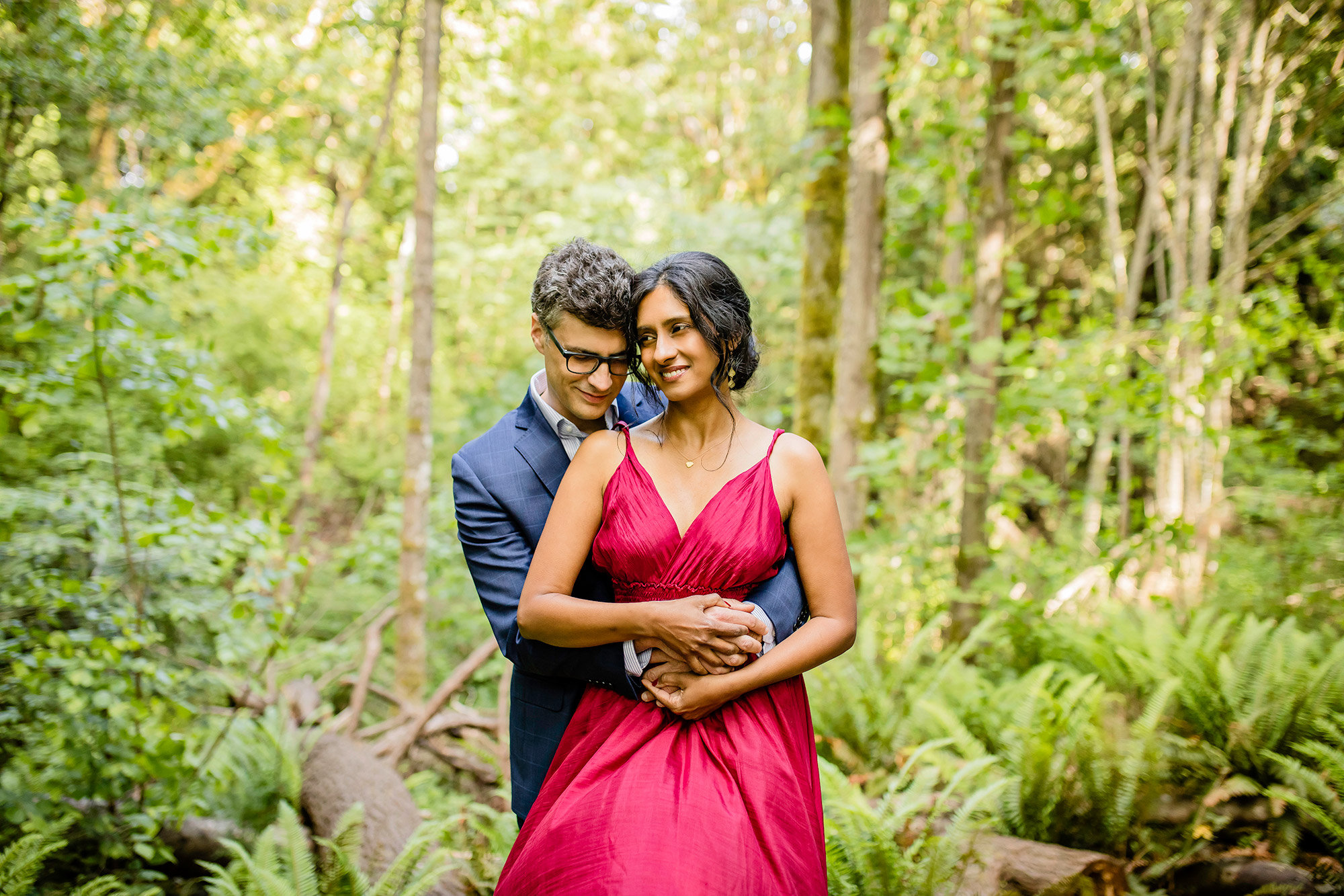 Seattle-WA-Wedding-Photographer-James-Thomas-Long-Photography-Carkeek-Park-Engagement