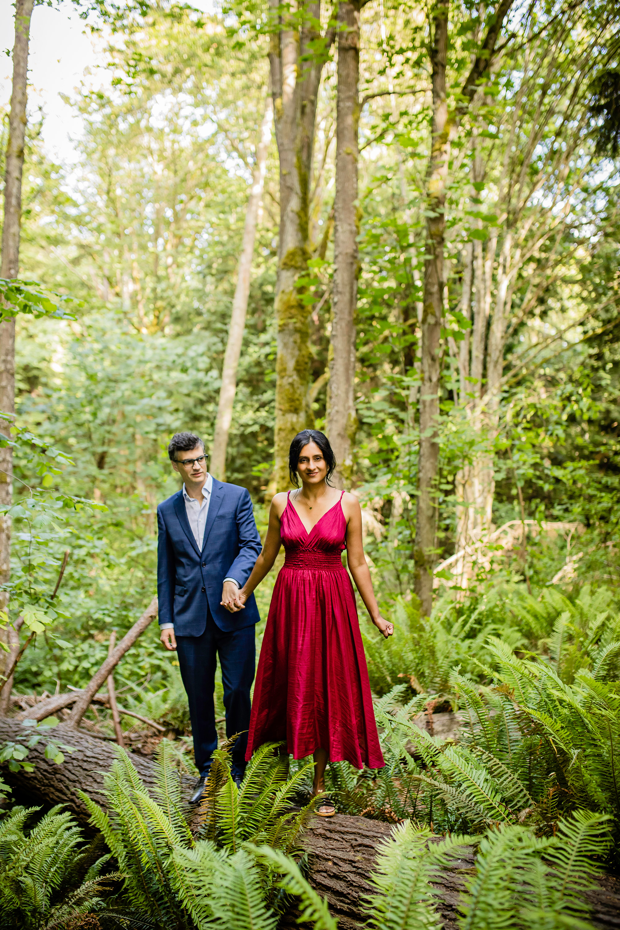 Seattle-WA-Wedding-Photographer-James-Thomas-Long-Photography-Carkeek-Park-Engagement