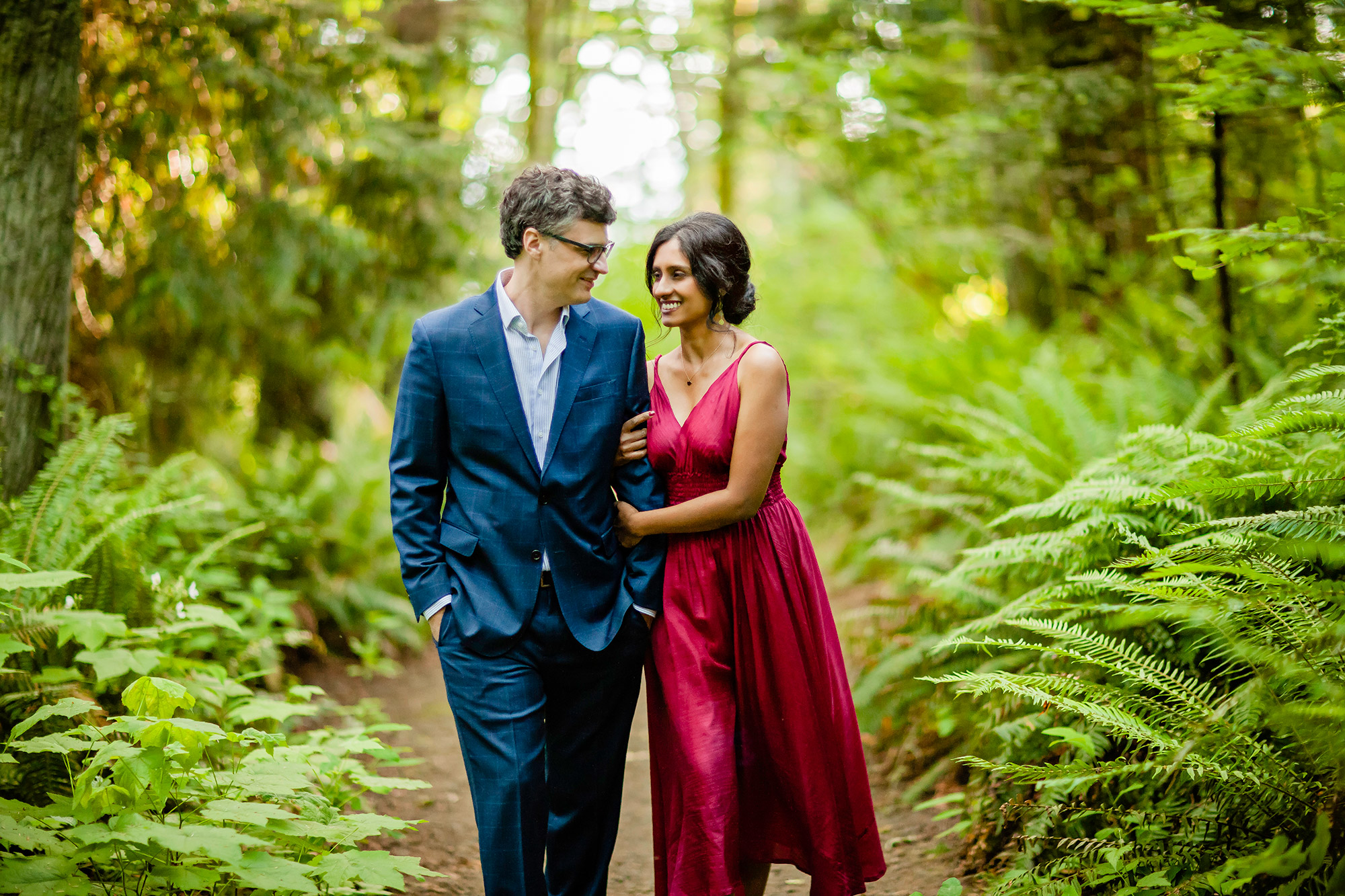 Seattle-WA-Wedding-Photographer-James-Thomas-Long-Photography-Carkeek-Park-Engagement