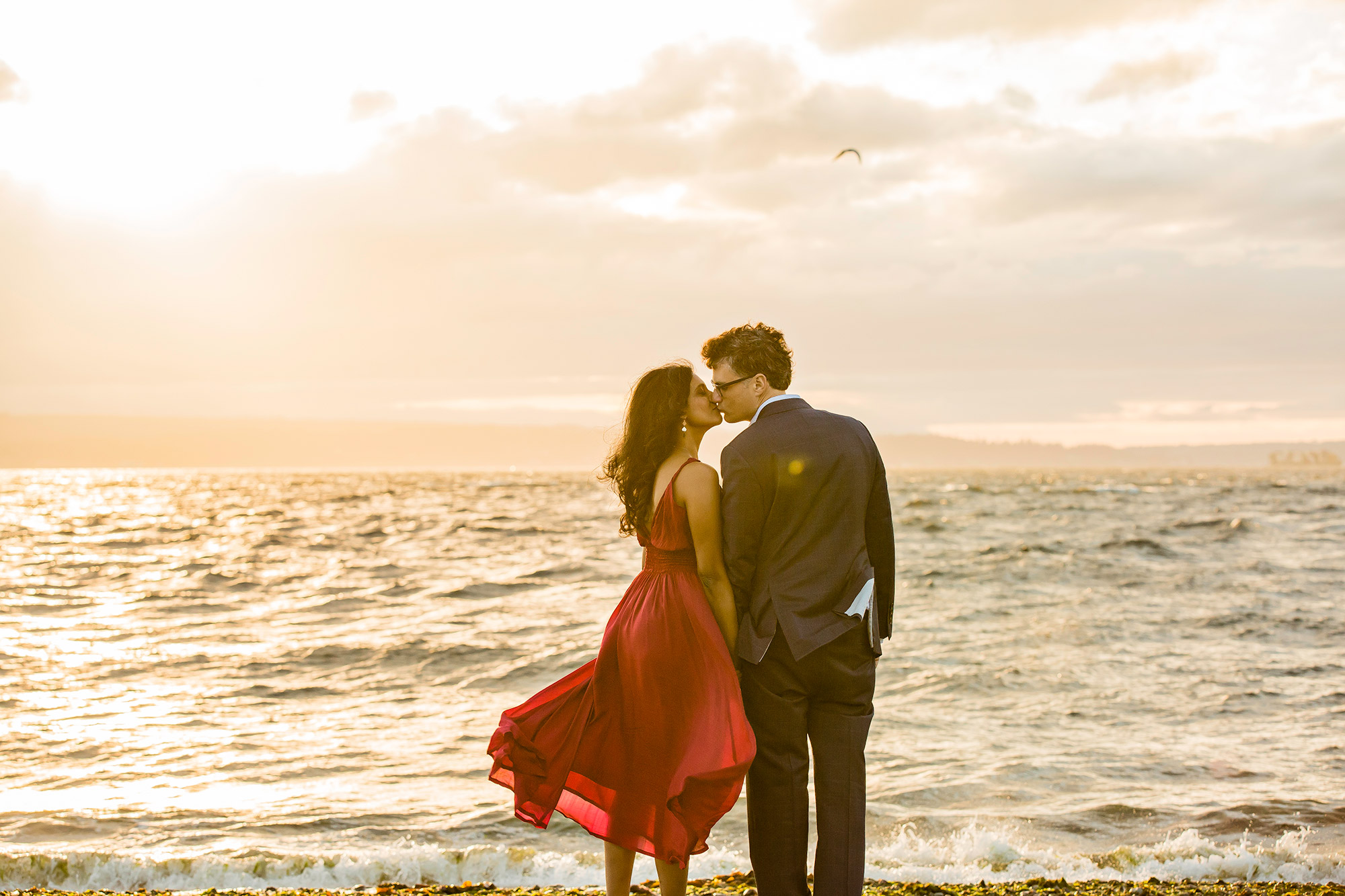 Seattle-WA-Wedding-Photographer-James-Thomas-Long-Photography-Carkeek-Park-Engagement