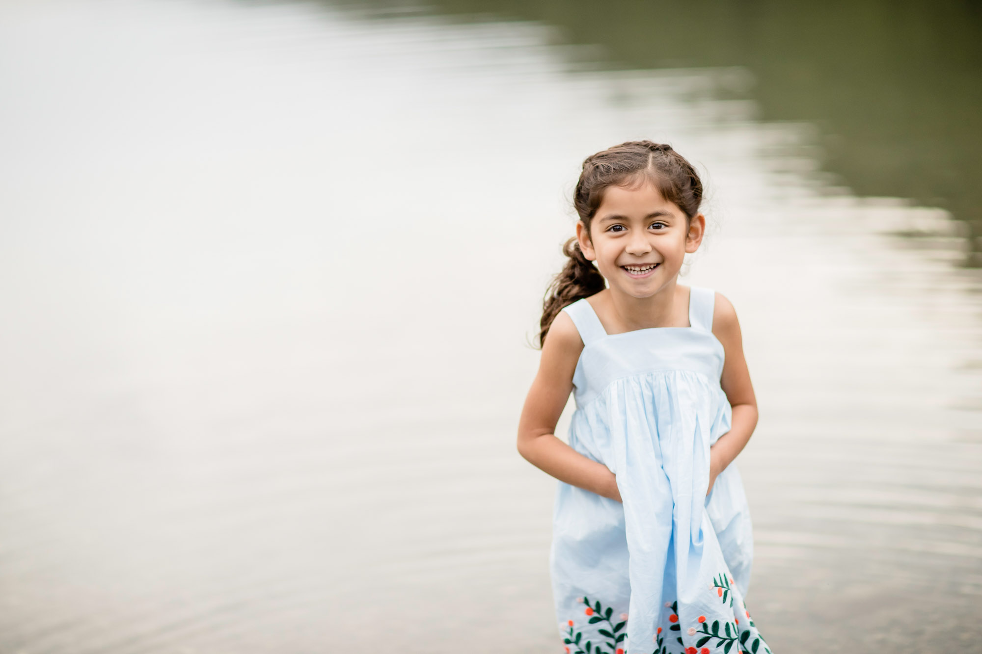 Rattlesnake Lake family of five session by Snoqualmie family photographer James Thomas Long Photography