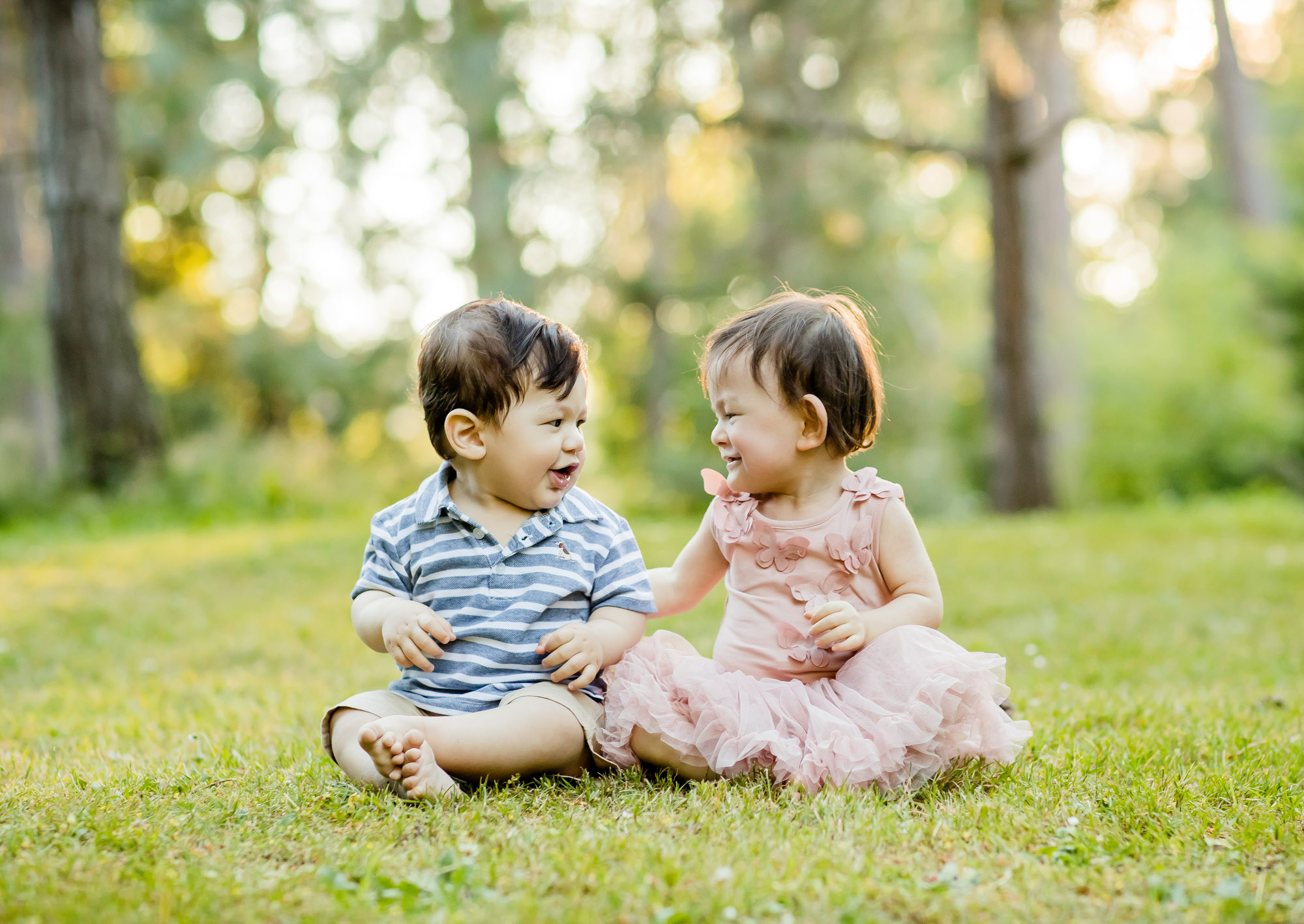 Seattle outdoor family photography session by James Thomas Long Photography