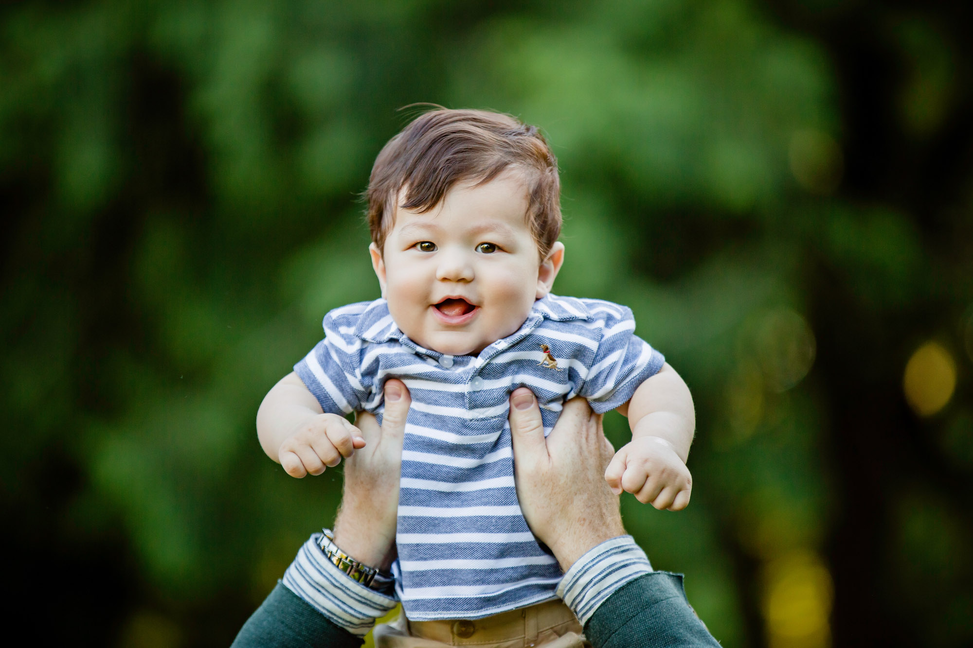 Seattle outdoor family photography session by James Thomas Long Photography