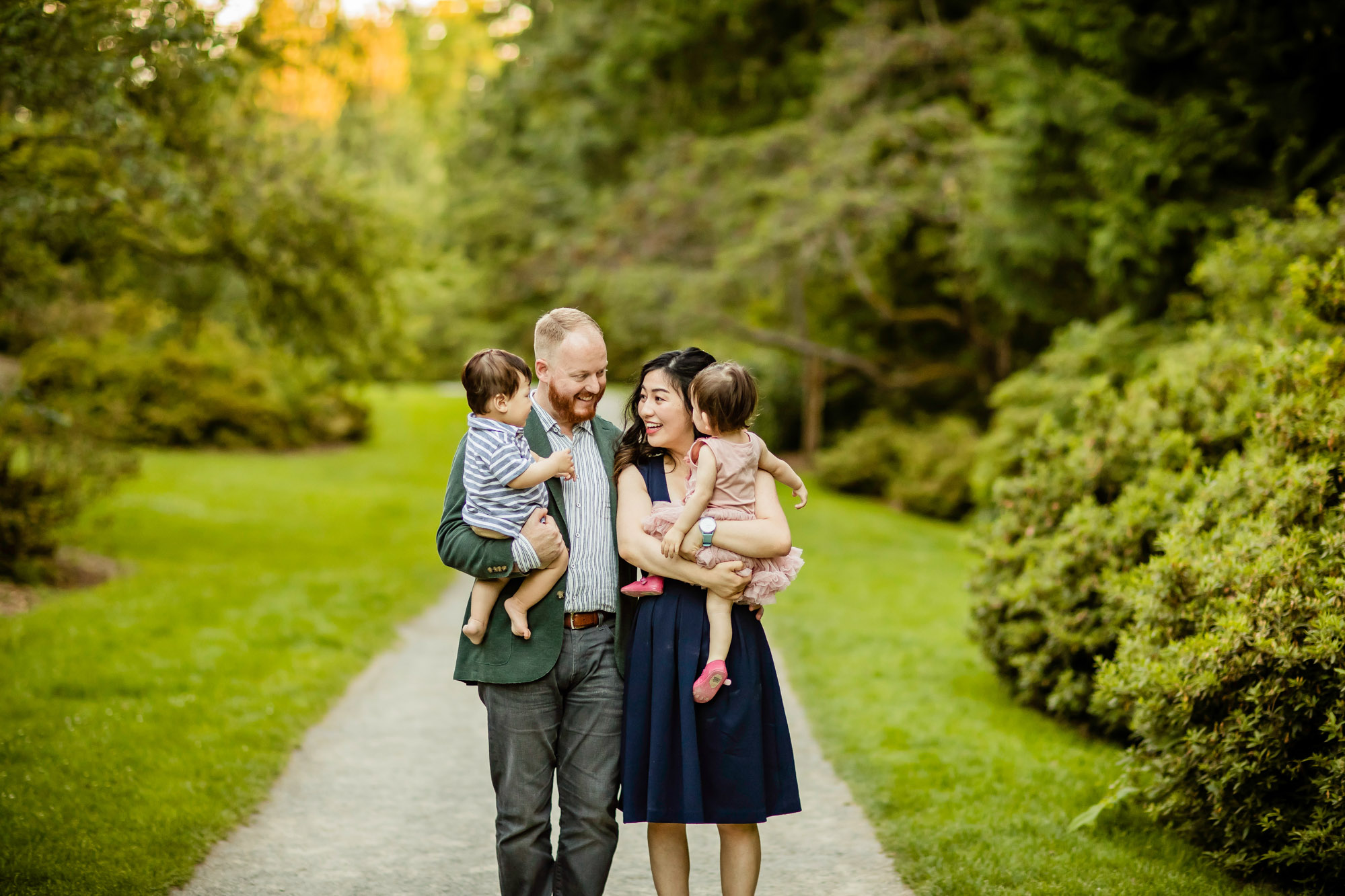 Seattle outdoor family photography session by James Thomas Long Photography