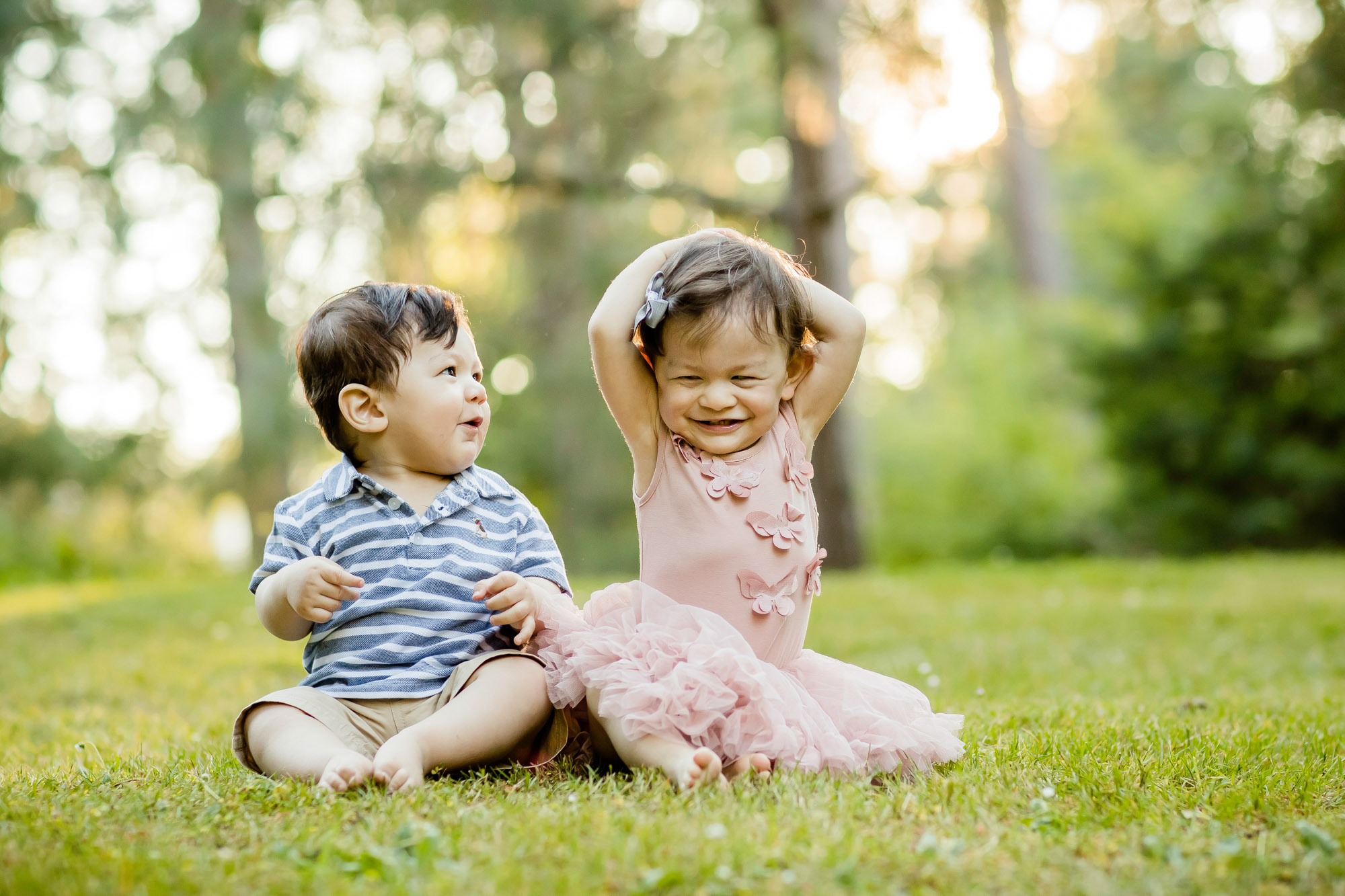 Seattle outdoor family photography session by James Thomas Long Photography