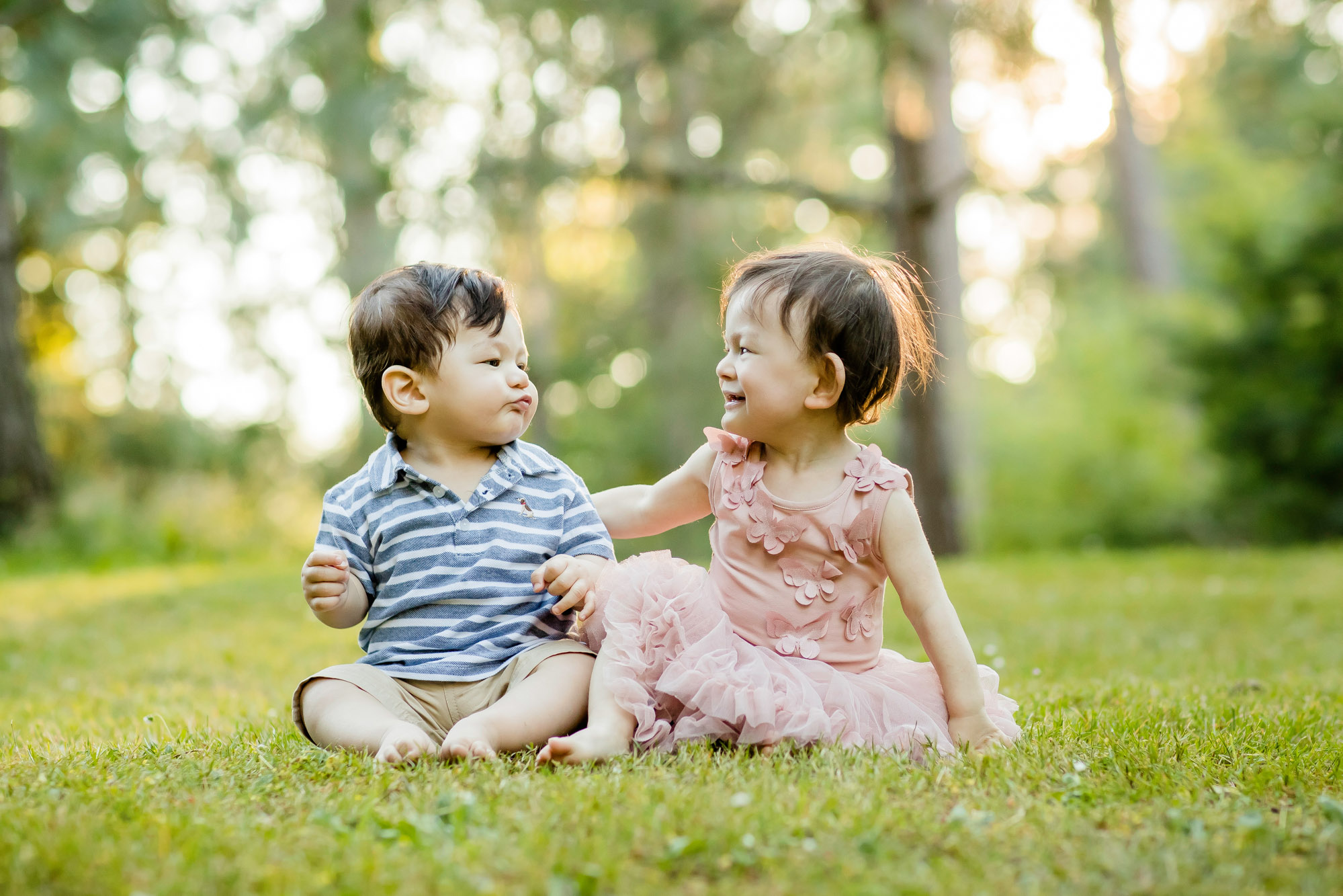 Seattle outdoor family photography session by James Thomas Long Photography