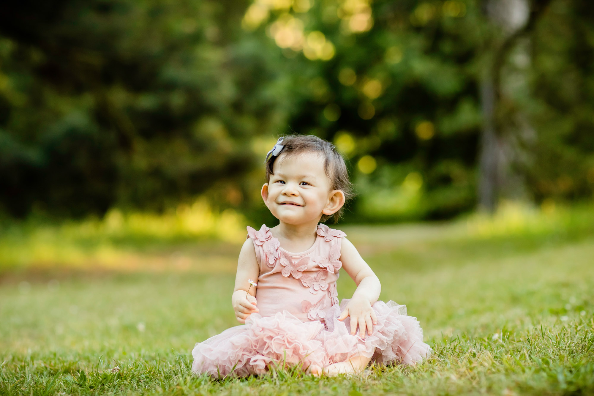 Seattle outdoor family photography session by James Thomas Long Photography