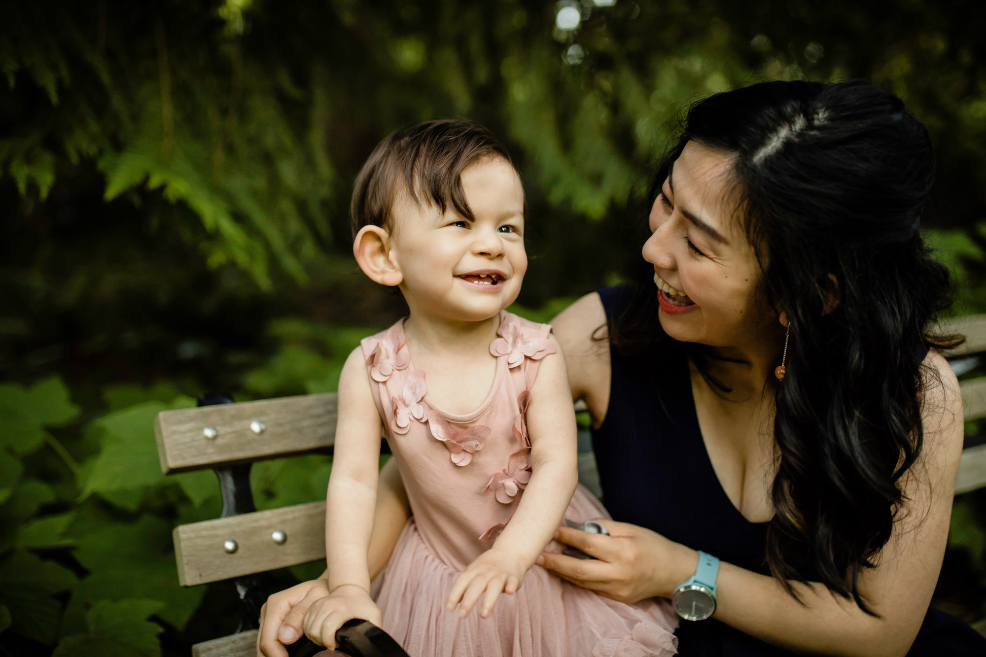 Seattle outdoor family photography session by James Thomas Long Photography