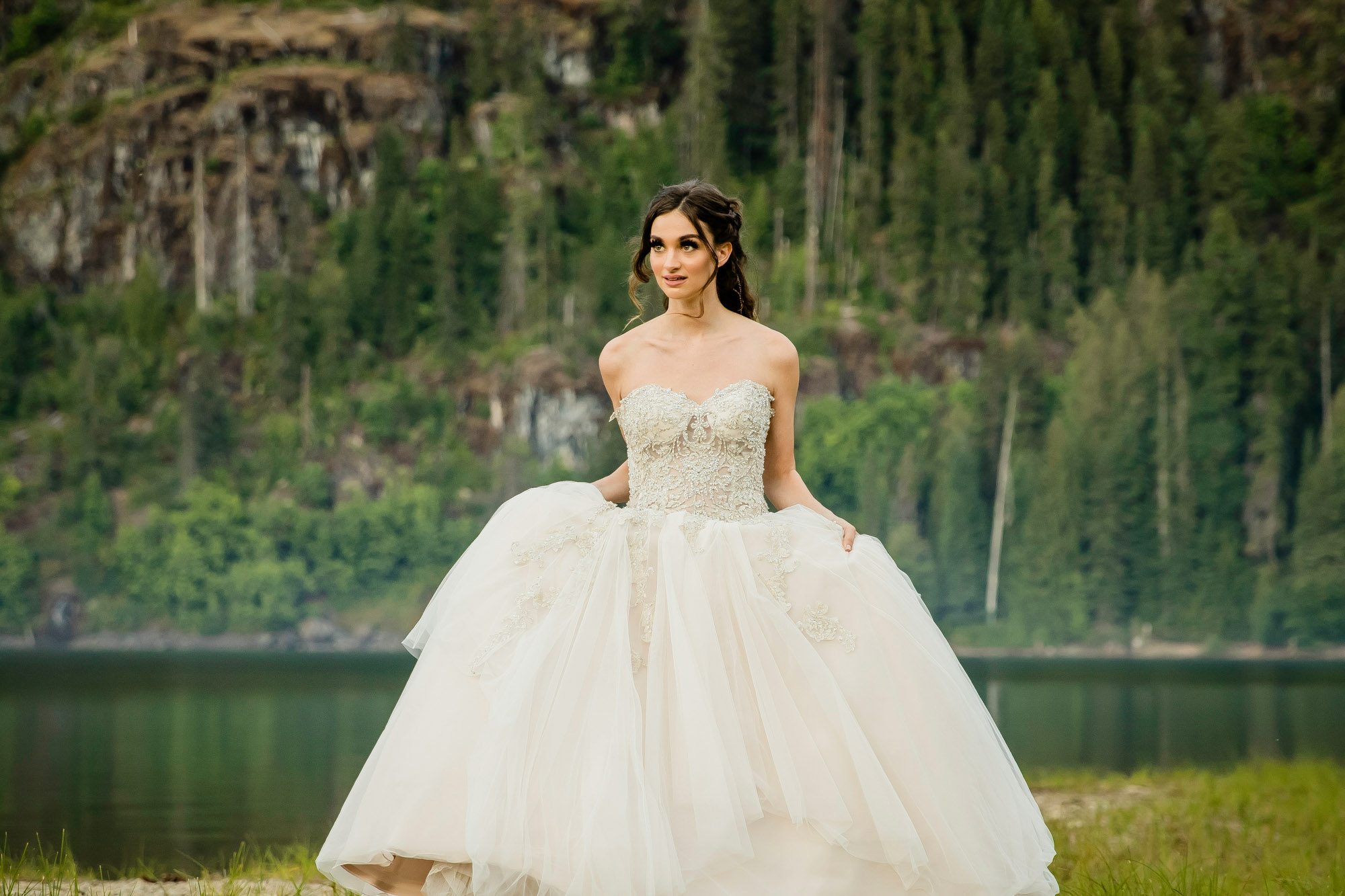 Adventure Elopement at Snoqualmie Pass in the Cascade Mountains by James Thomas Long Photography