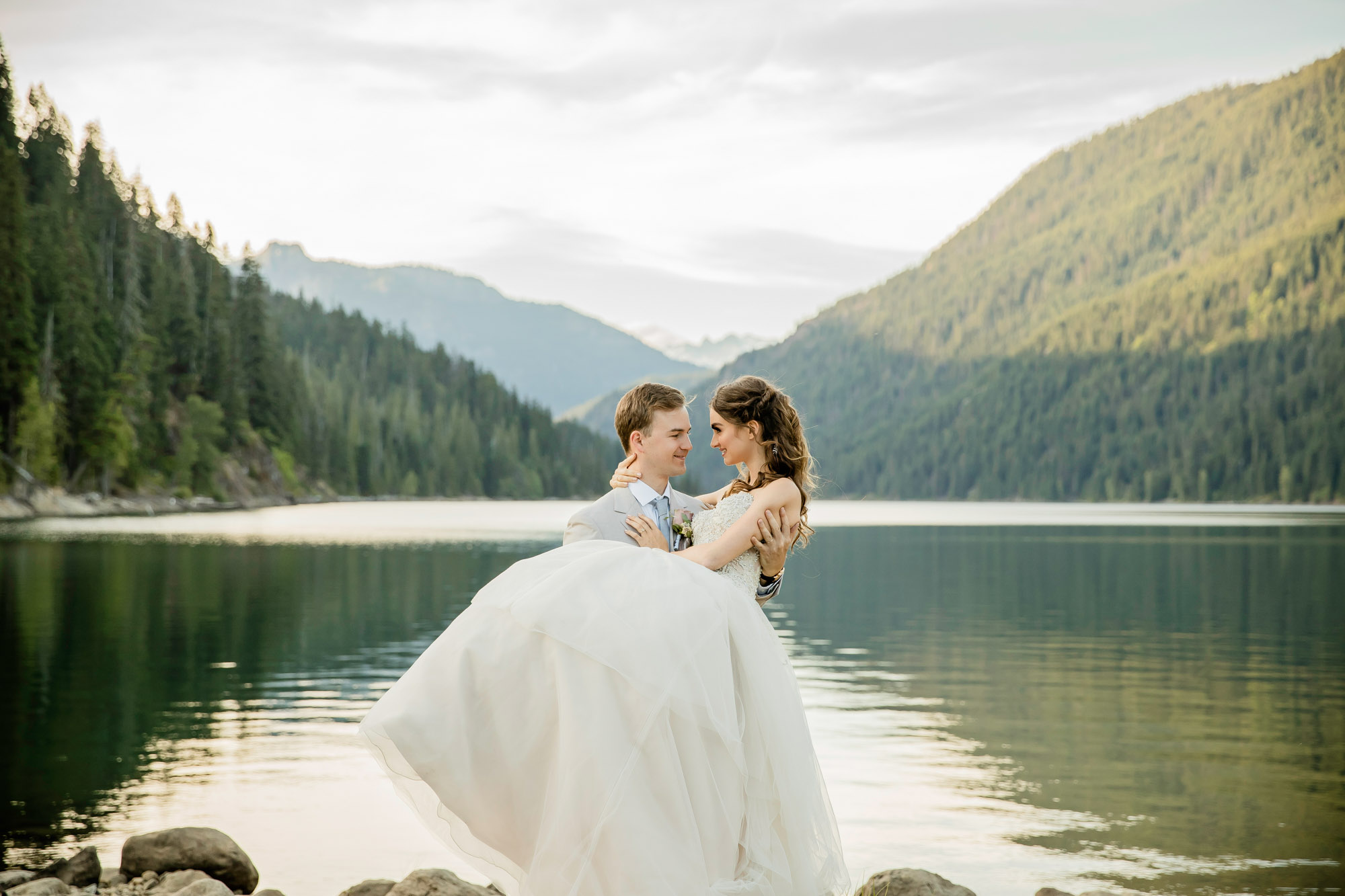 Adventure Elopement at Snoqualmie Pass in the Cascade Mountains by James Thomas Long Photography