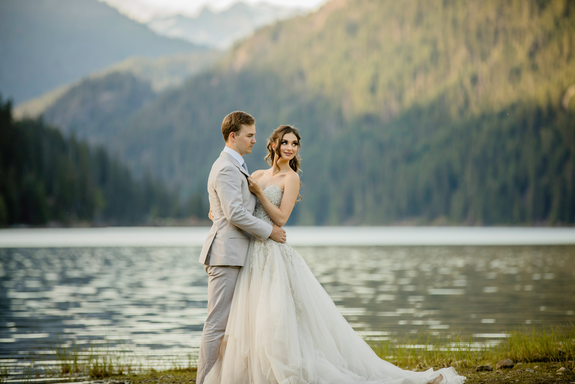 Adventure Elopement at Snoqualmie Pass in the Cascade Mountains by James Thomas Long Photography