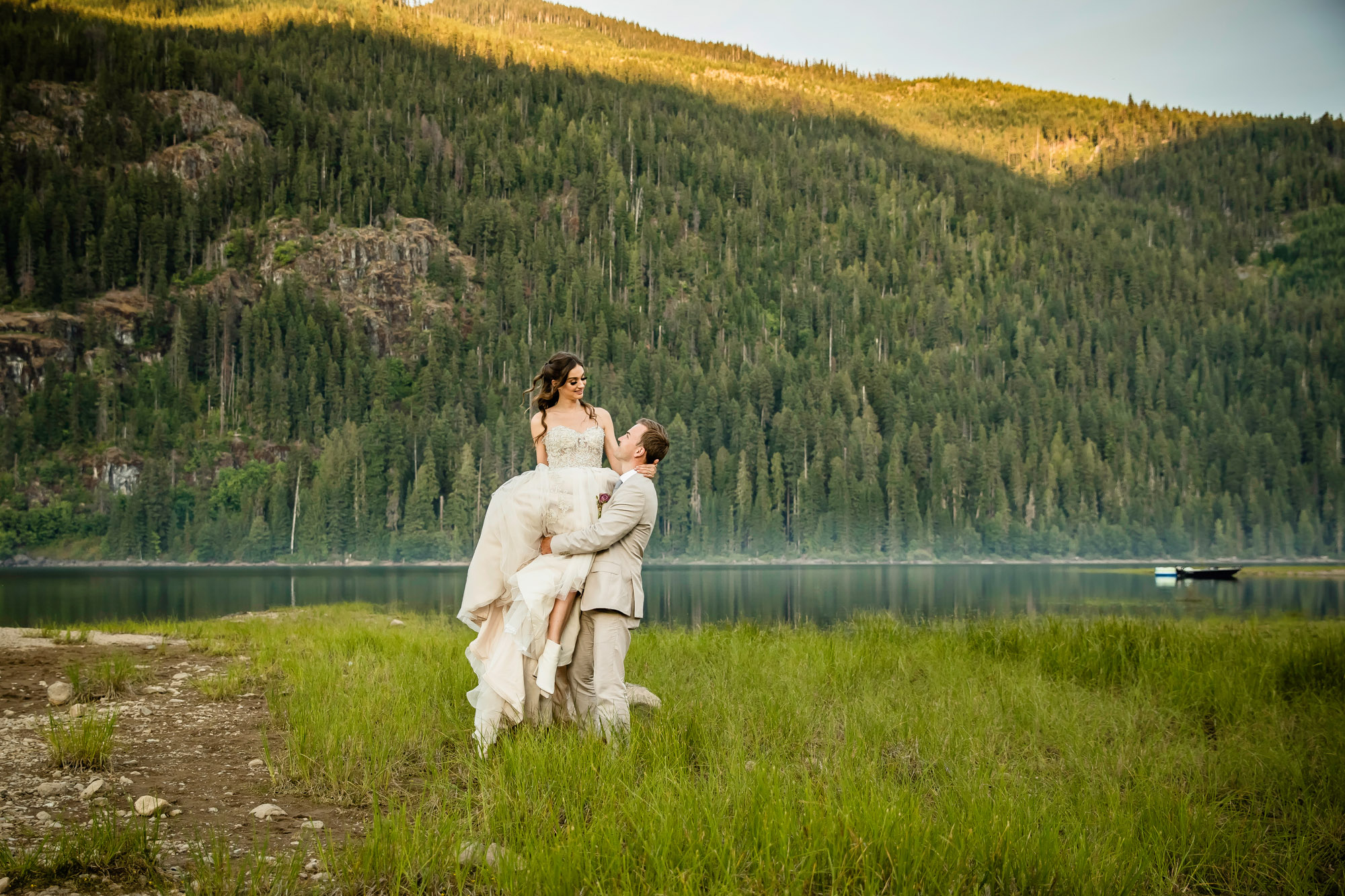 Adventure Elopement at Snoqualmie Pass in the Cascade Mountains by James Thomas Long Photography