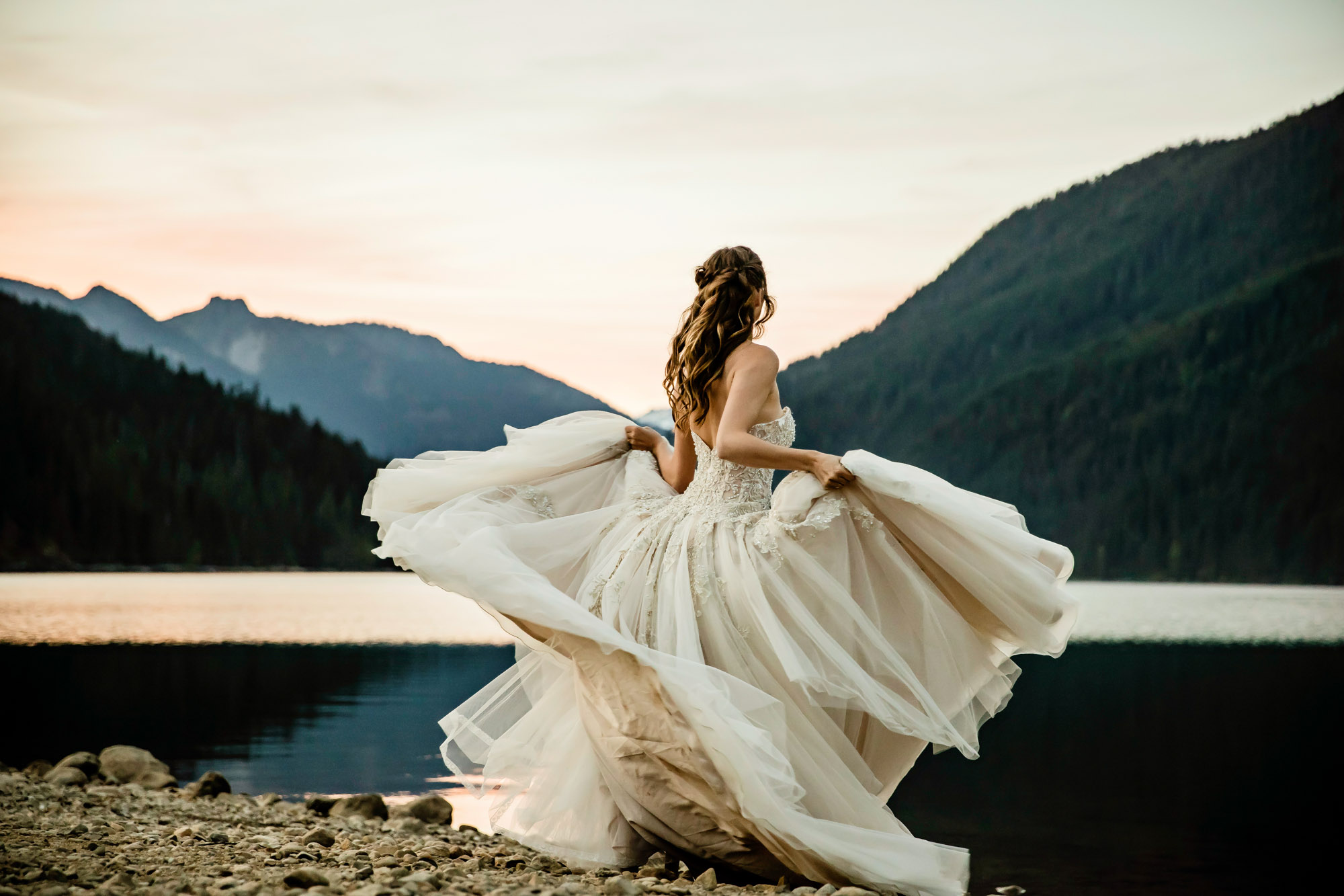 Adventure Elopement at Snoqualmie Pass in the Cascade Mountains by James Thomas Long Photography