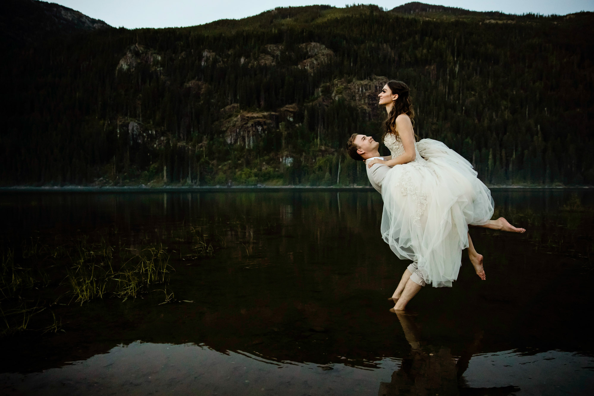 Adventure Elopement at Snoqualmie Pass in the Cascade Mountains by James Thomas Long Photography