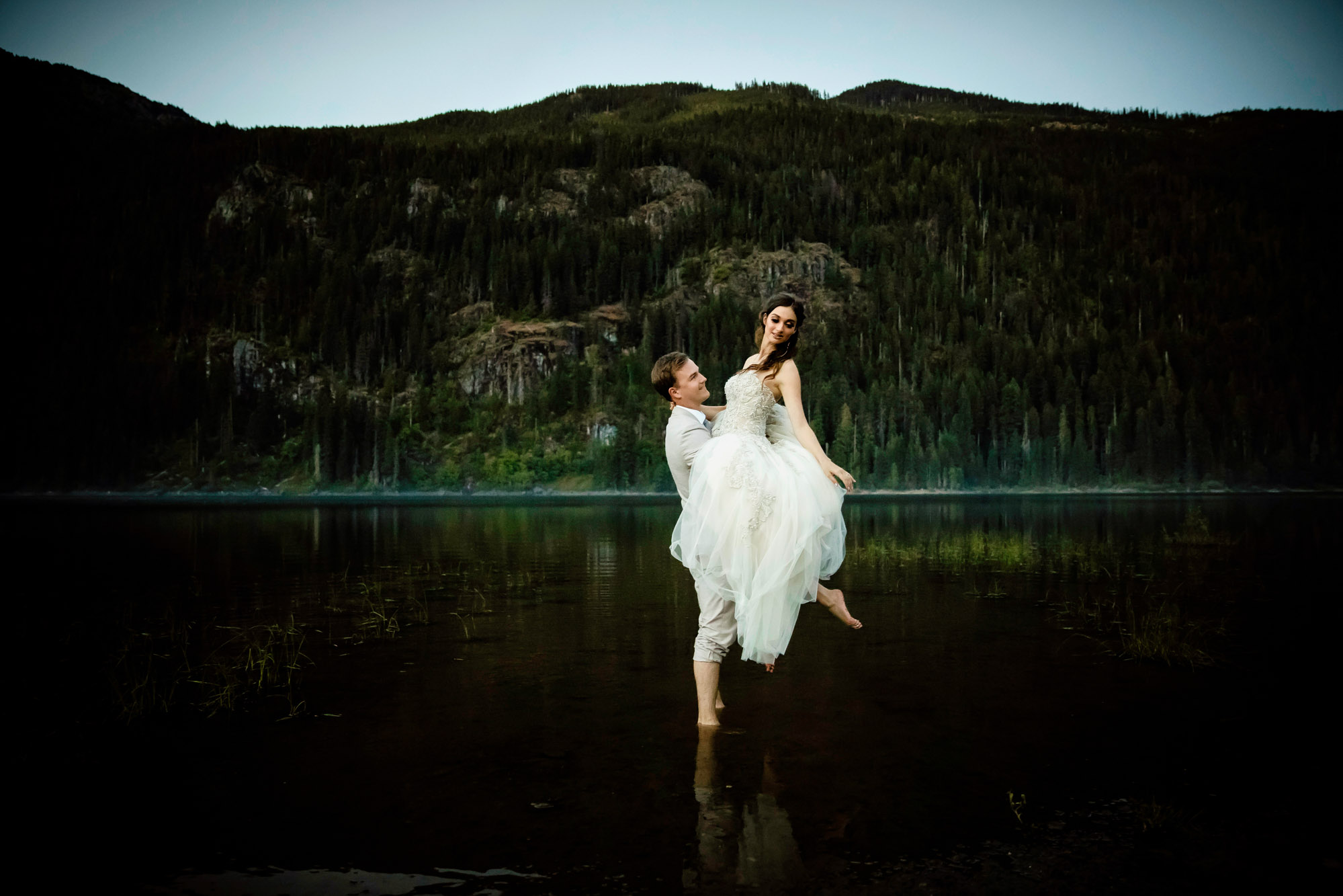 Adventure Elopement at Snoqualmie Pass in the Cascade Mountains by James Thomas Long Photography