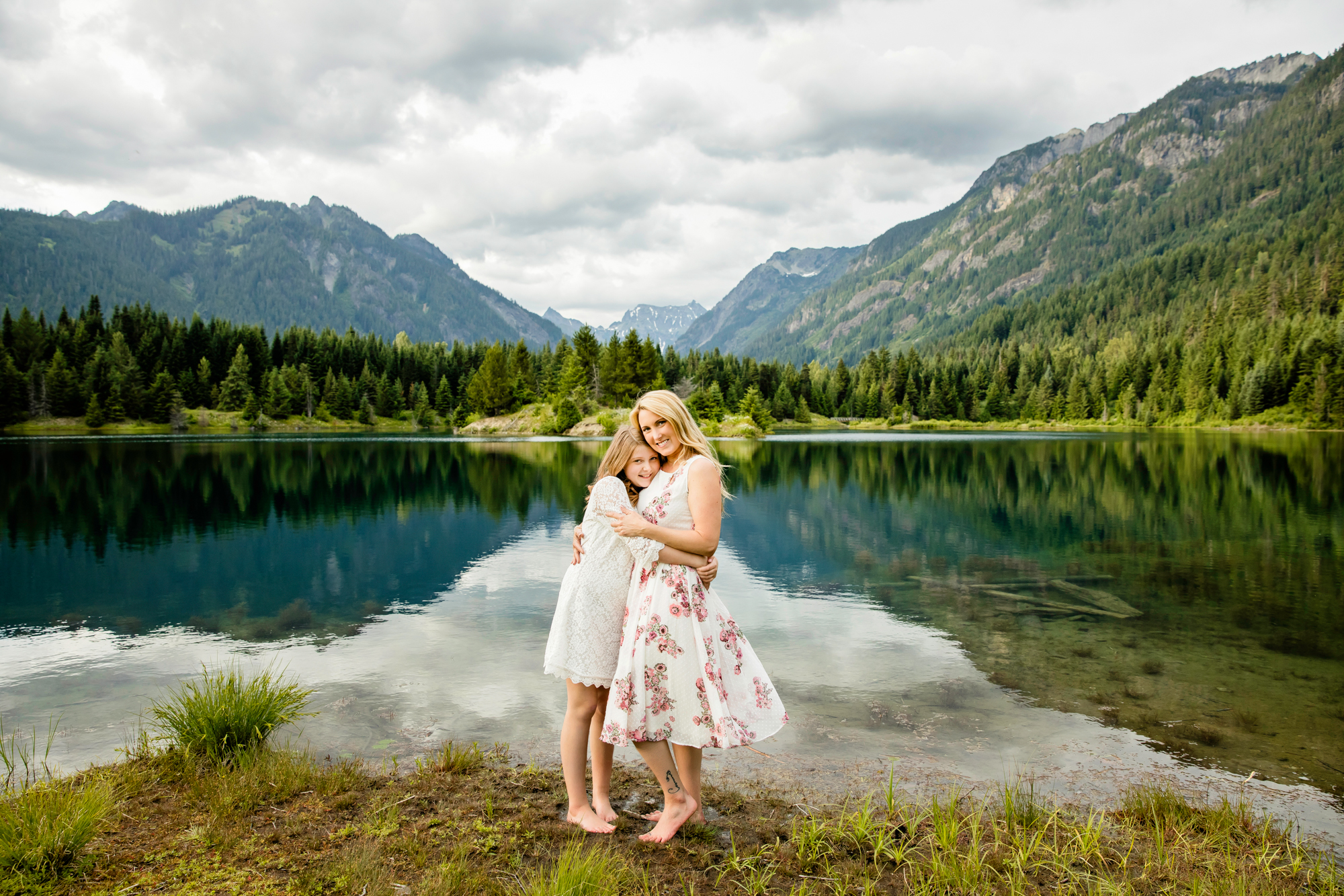 Mother and daughter session at Snoqualmie Pass by James Thomas Long Photography